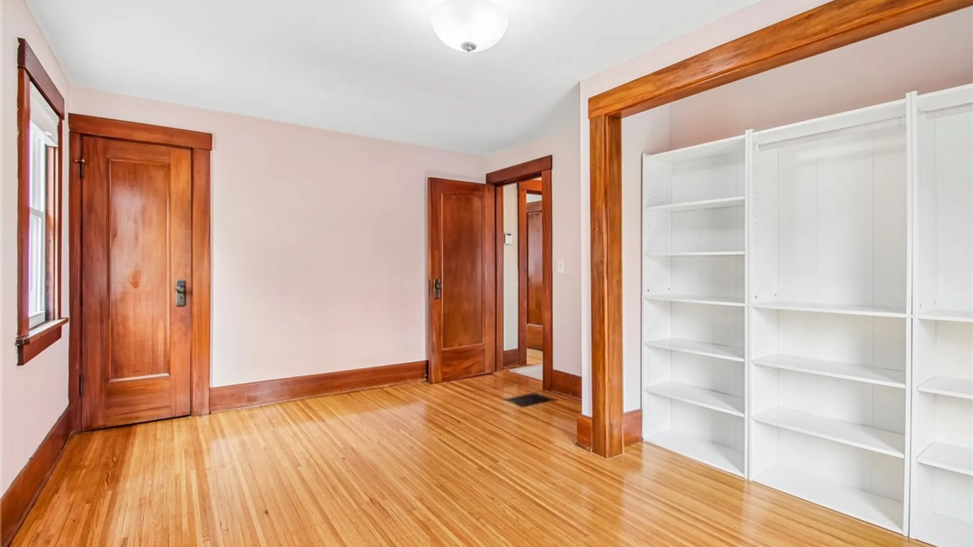 Property at 48 Chelsea Road, Irondequoit, NY 14617 18