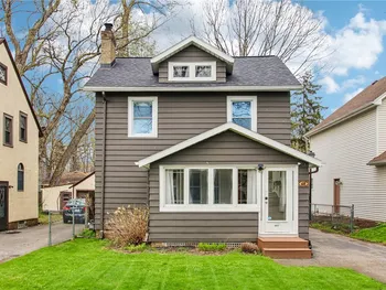 Property at 48 Chelsea Road, Irondequoit, NY 14617