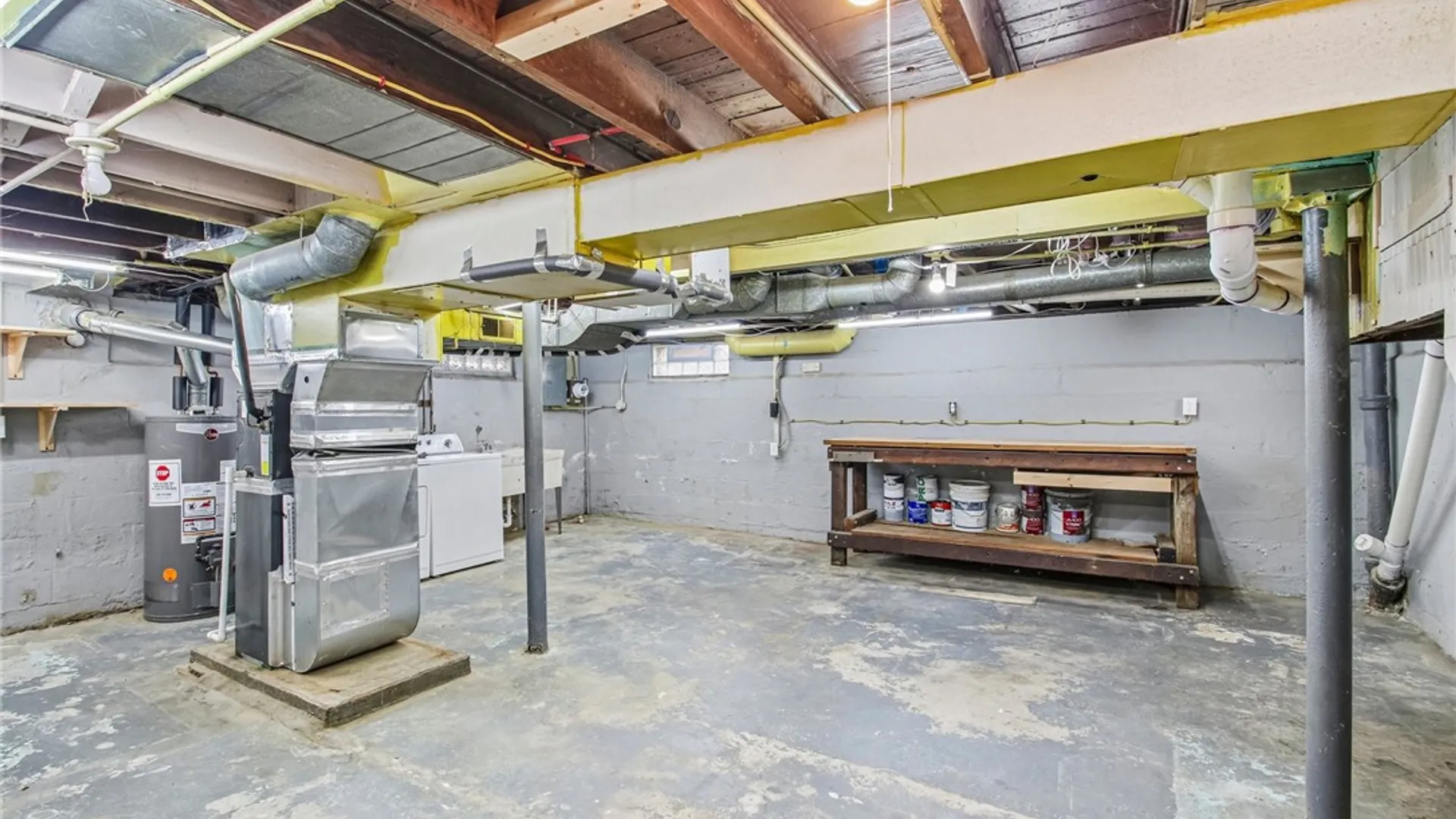 Property at 48 Chelsea Road, Irondequoit, NY 14617 31