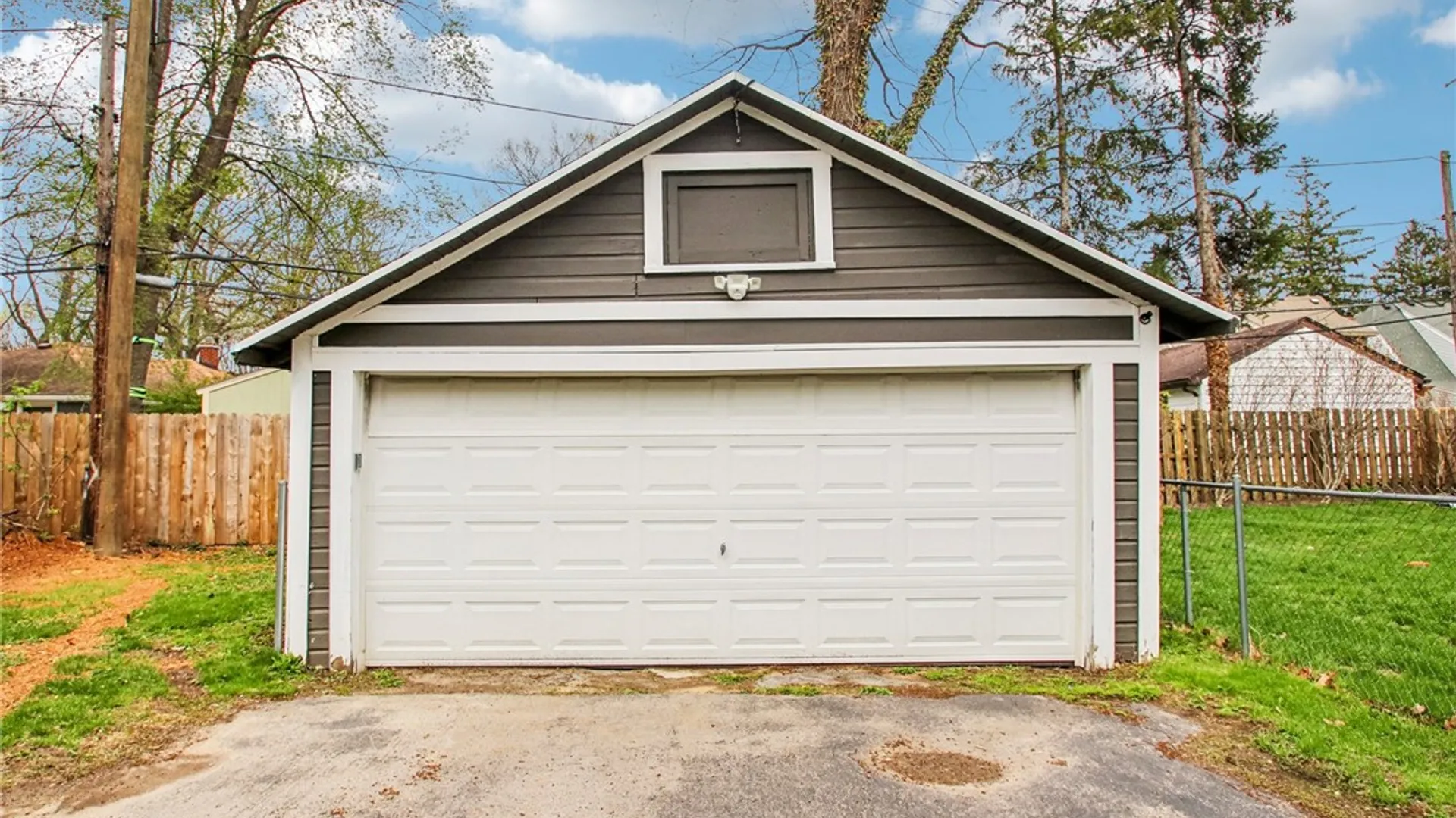 Property at 48 Chelsea Road, Irondequoit, NY 14617 33