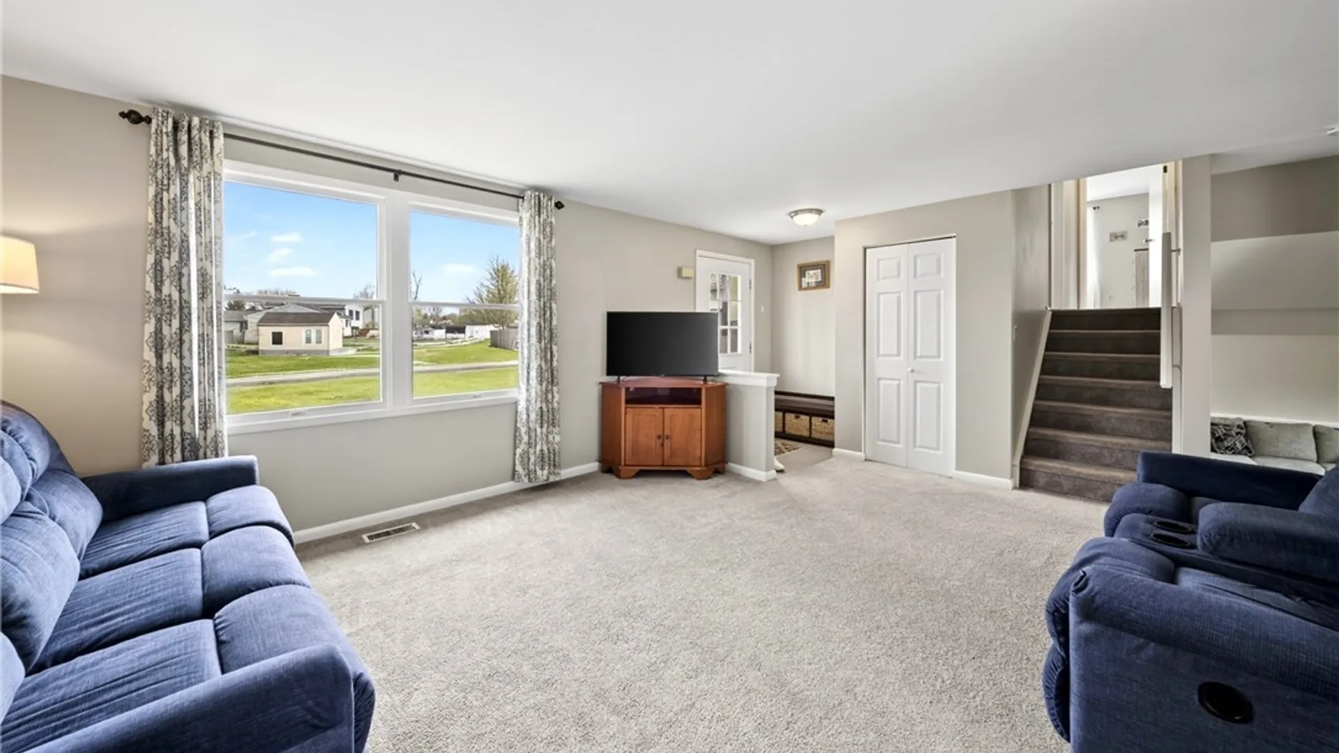 Property at 8491 Torchwood Lane, Cicero, NY 13039 3