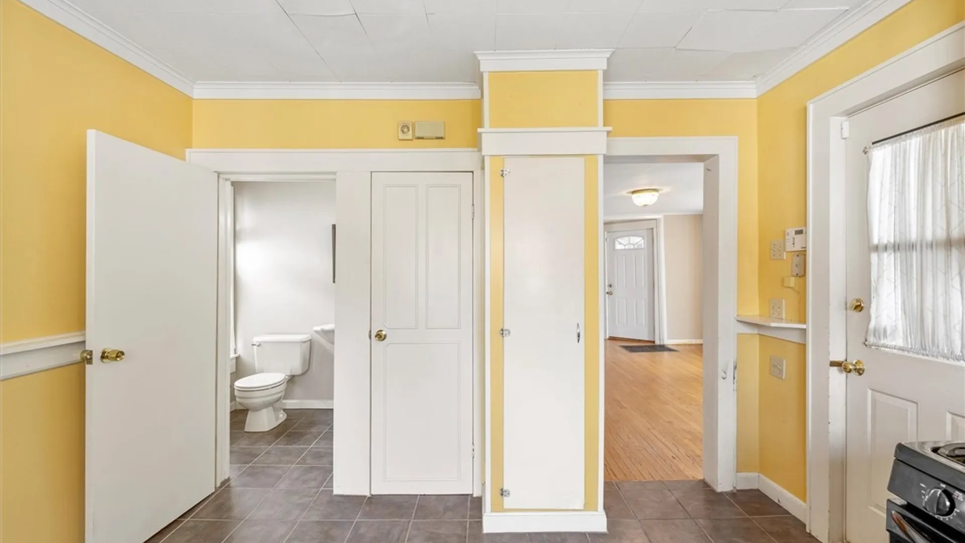 Property at 409 Dewitt Street, Syracuse, NY 13203 14