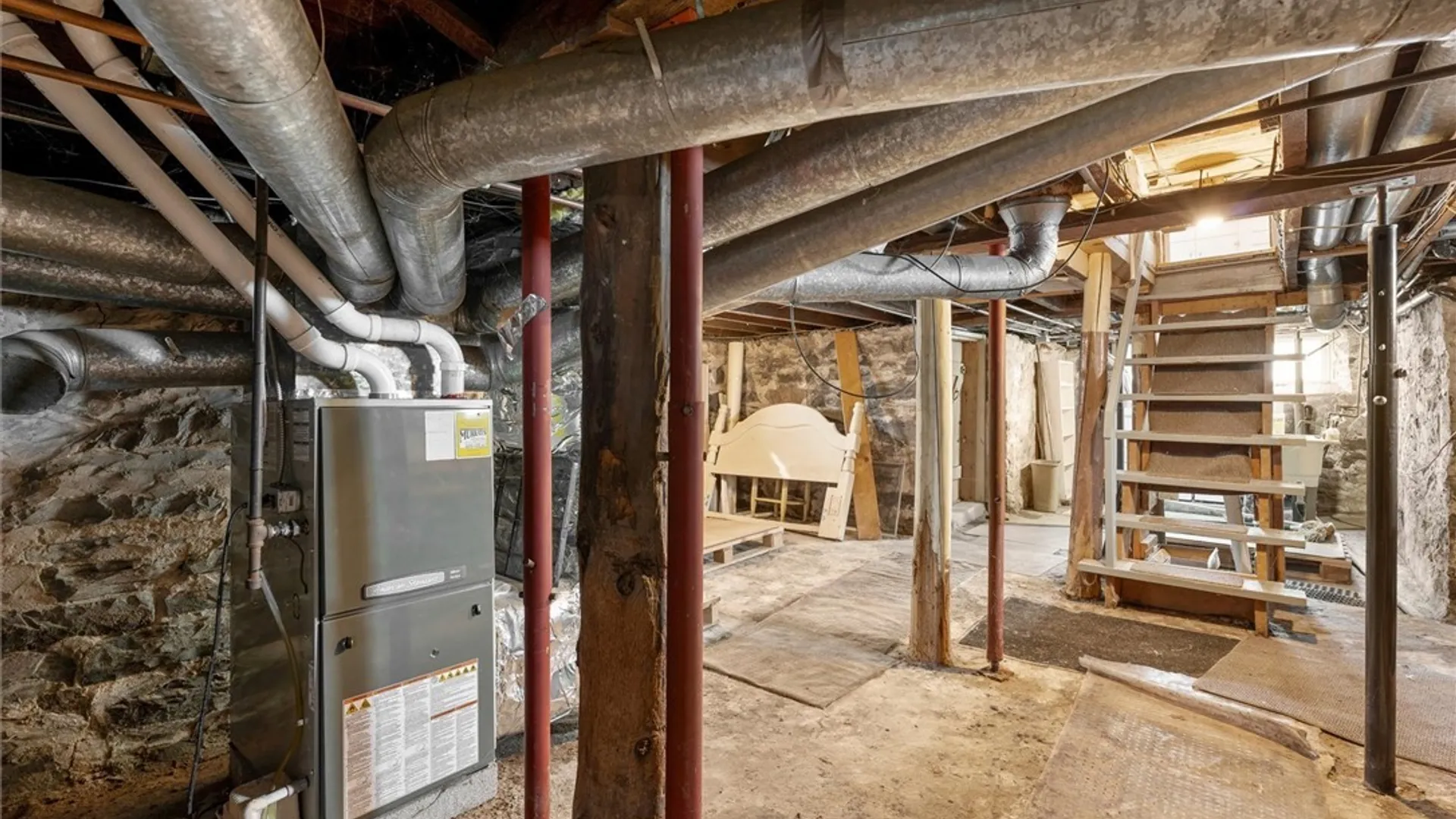 Property at 409 Dewitt Street, Syracuse, NY 13203 32