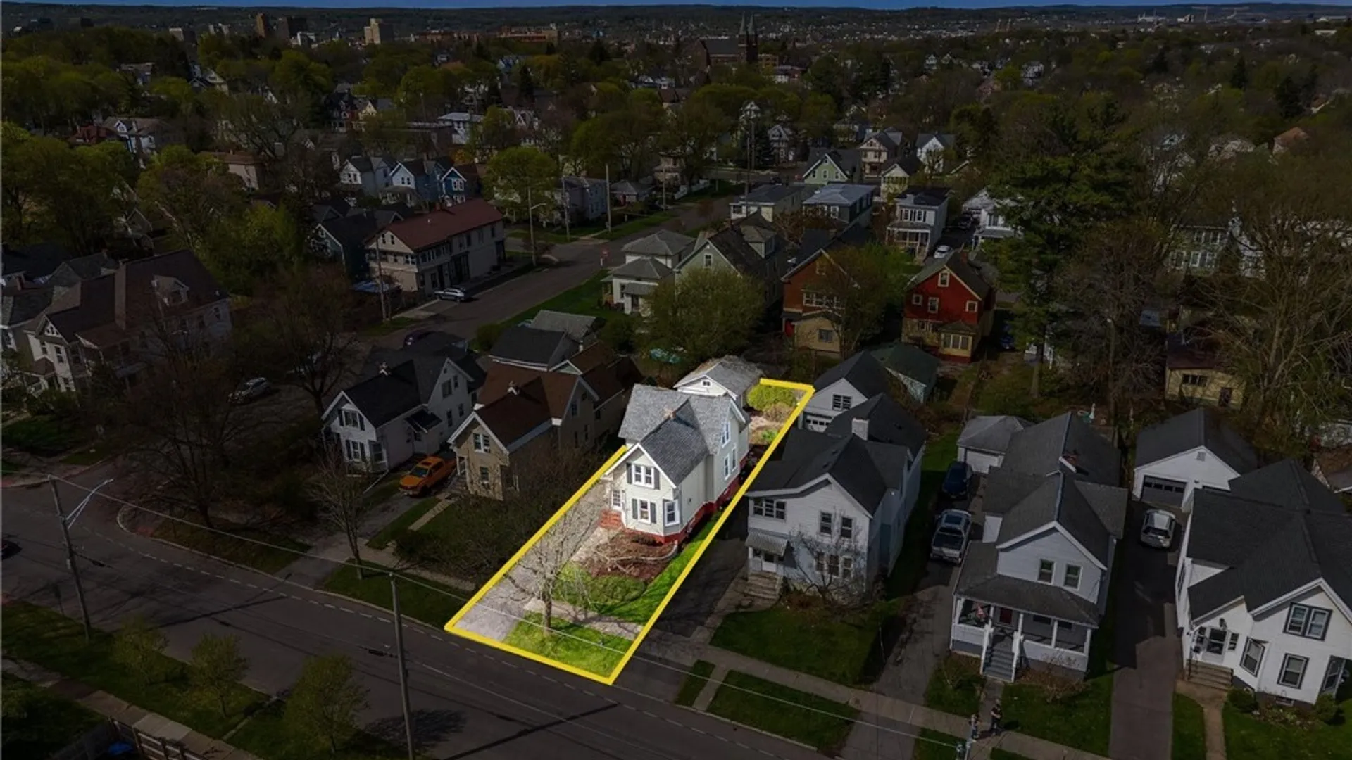 Property at 409 Dewitt Street, Syracuse, NY 13203 50