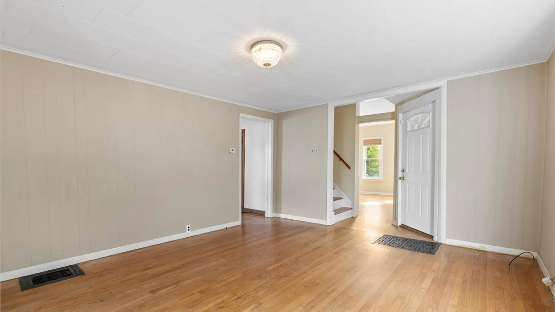 Property at 409 Dewitt Street, Syracuse, NY 13203 9