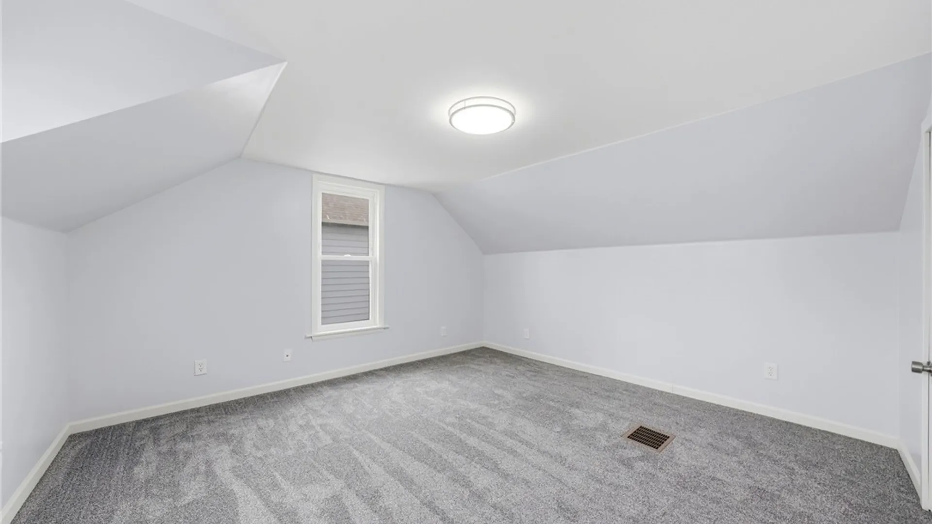 Property at 23 Lombardy Street, Lancaster, NY 14086 32