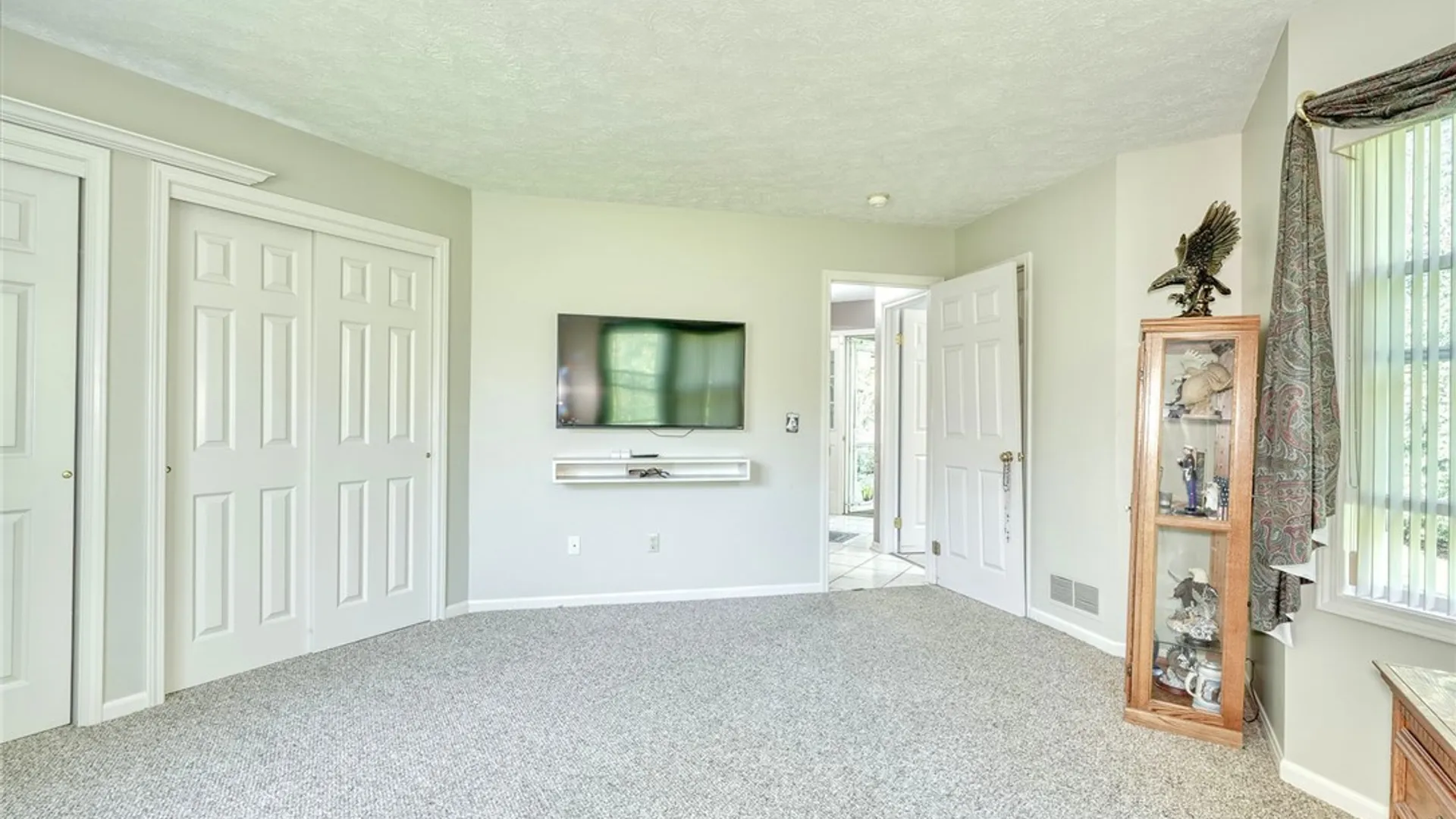 Property at 132 Cranbrook, Webster, NY 14580 15