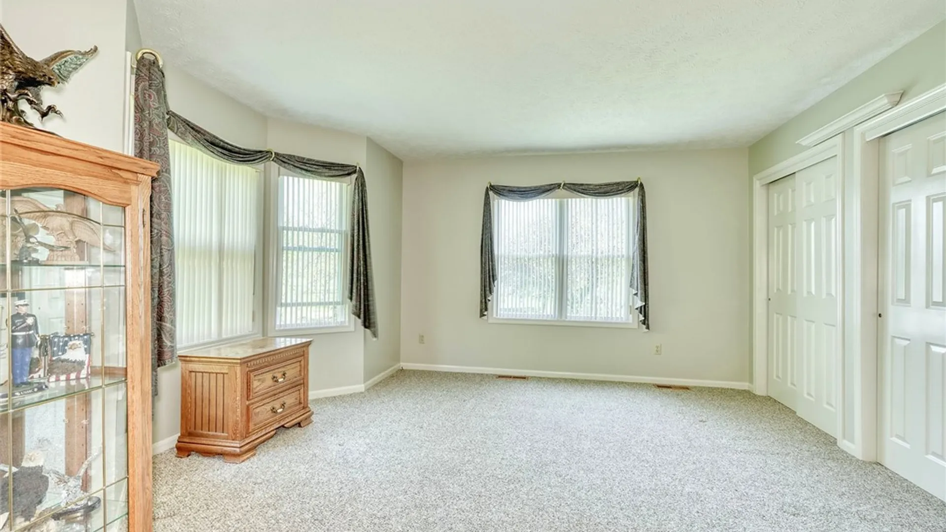 Property at 132 Cranbrook, Webster, NY 14580 16