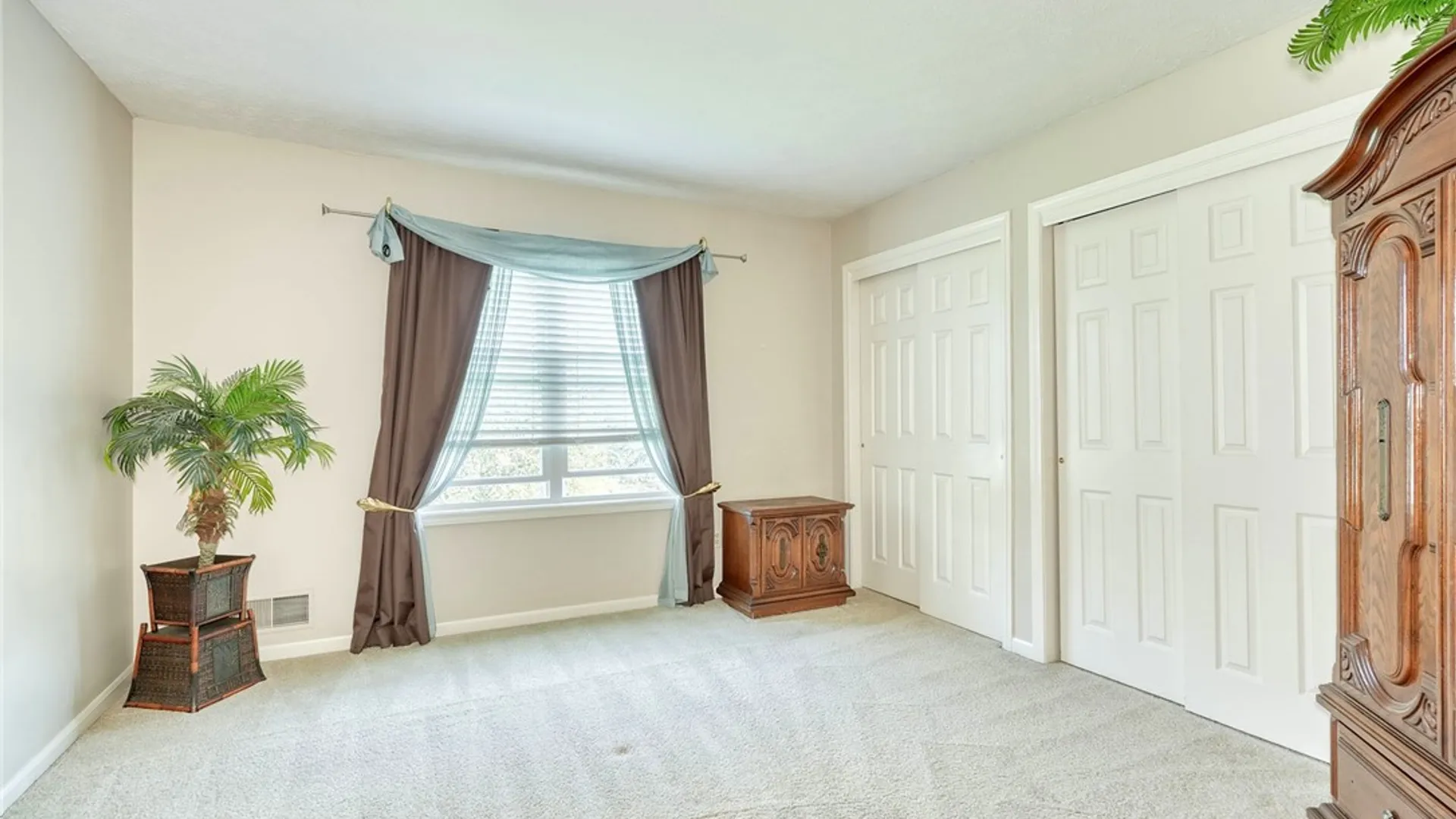 Property at 132 Cranbrook, Webster, NY 14580 25