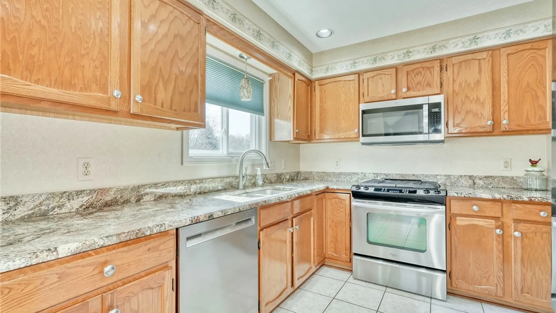 Property at 132 Cranbrook, Webster, NY 14580 5