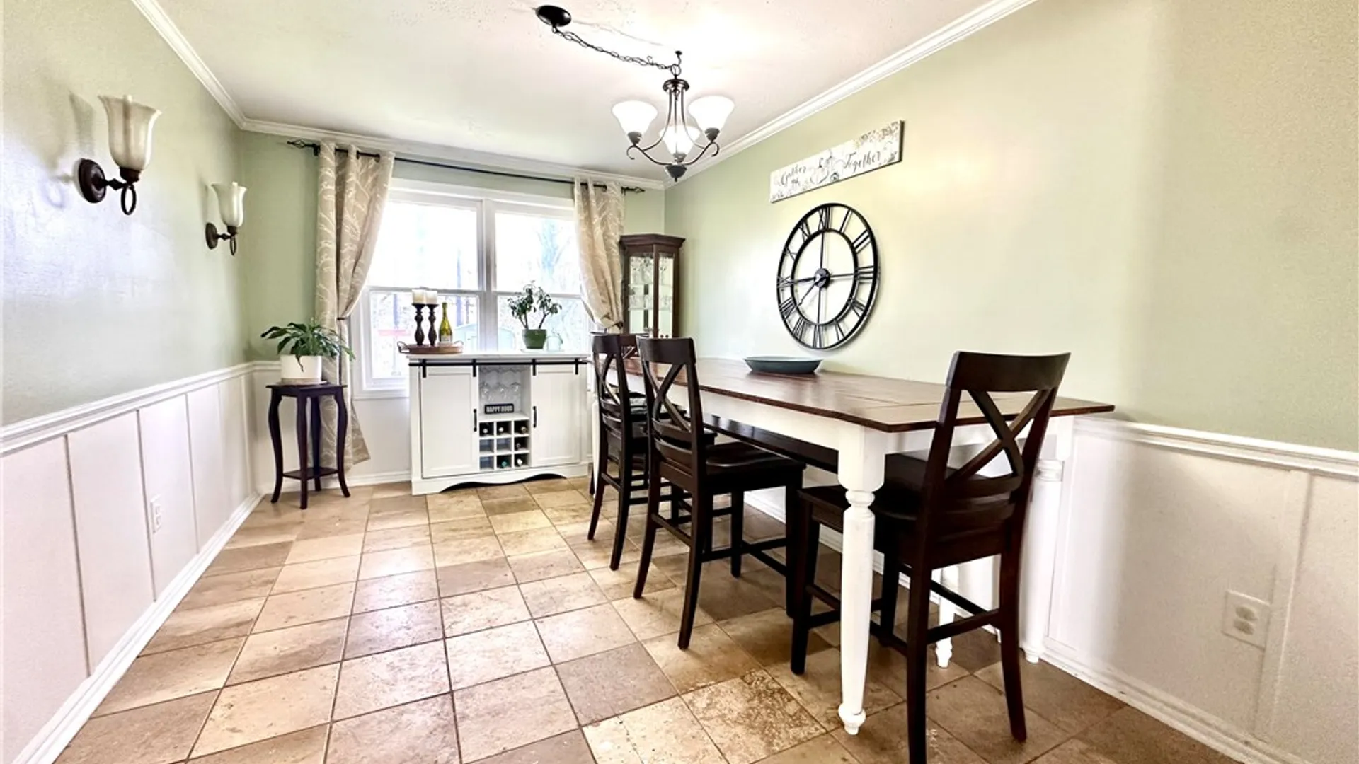 Property at 72 Heather Dale, Henrietta, NY 14467 4
