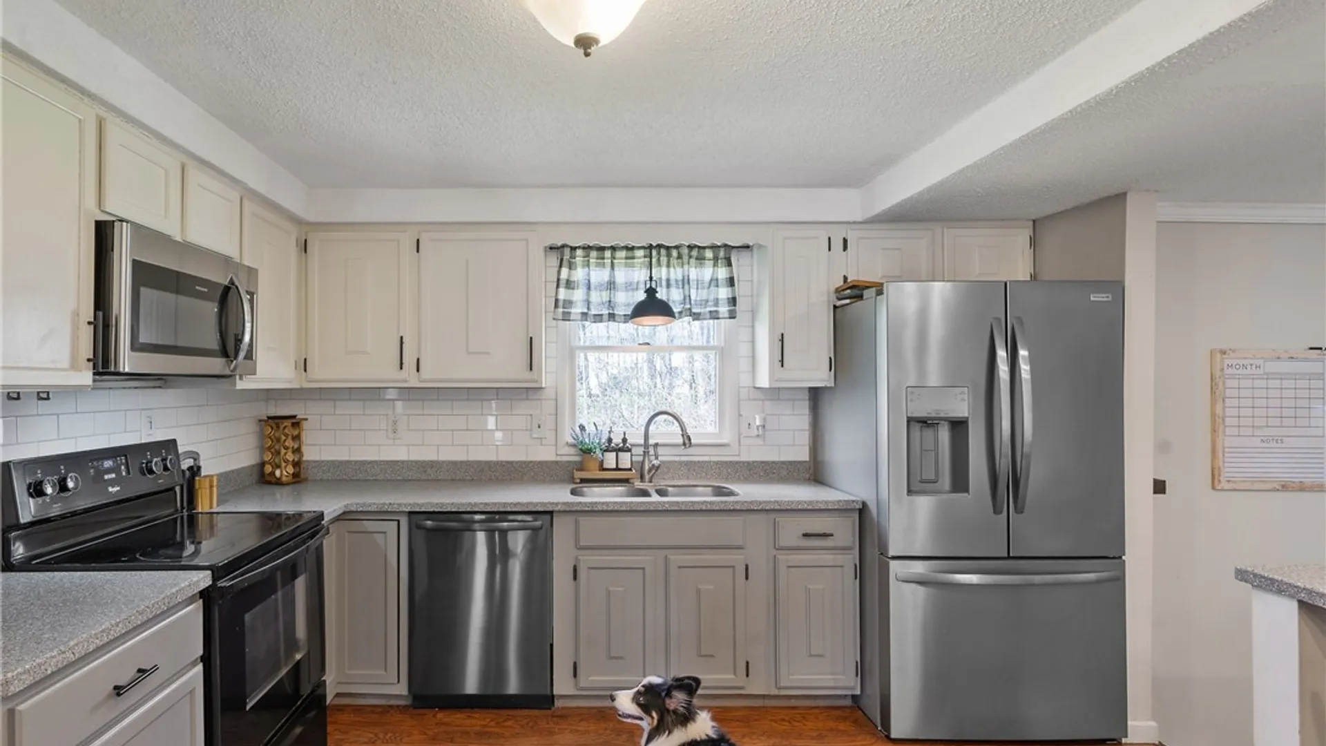 Property at 5550 Taormina Drive, Clay, NY 13041 15