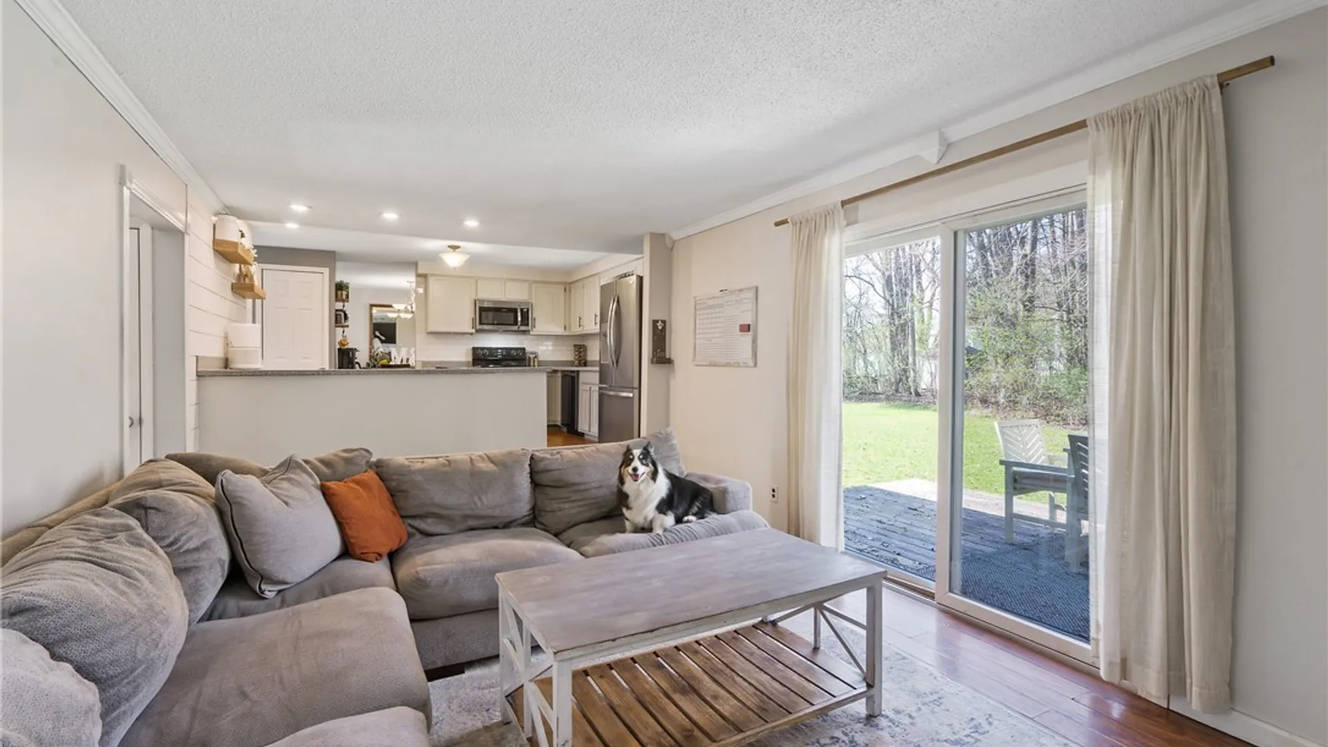 Property at 5550 Taormina Drive, Clay, NY 13041 17