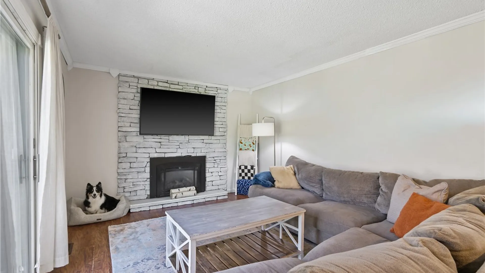 Property at 5550 Taormina Drive, Clay, NY 13041 19