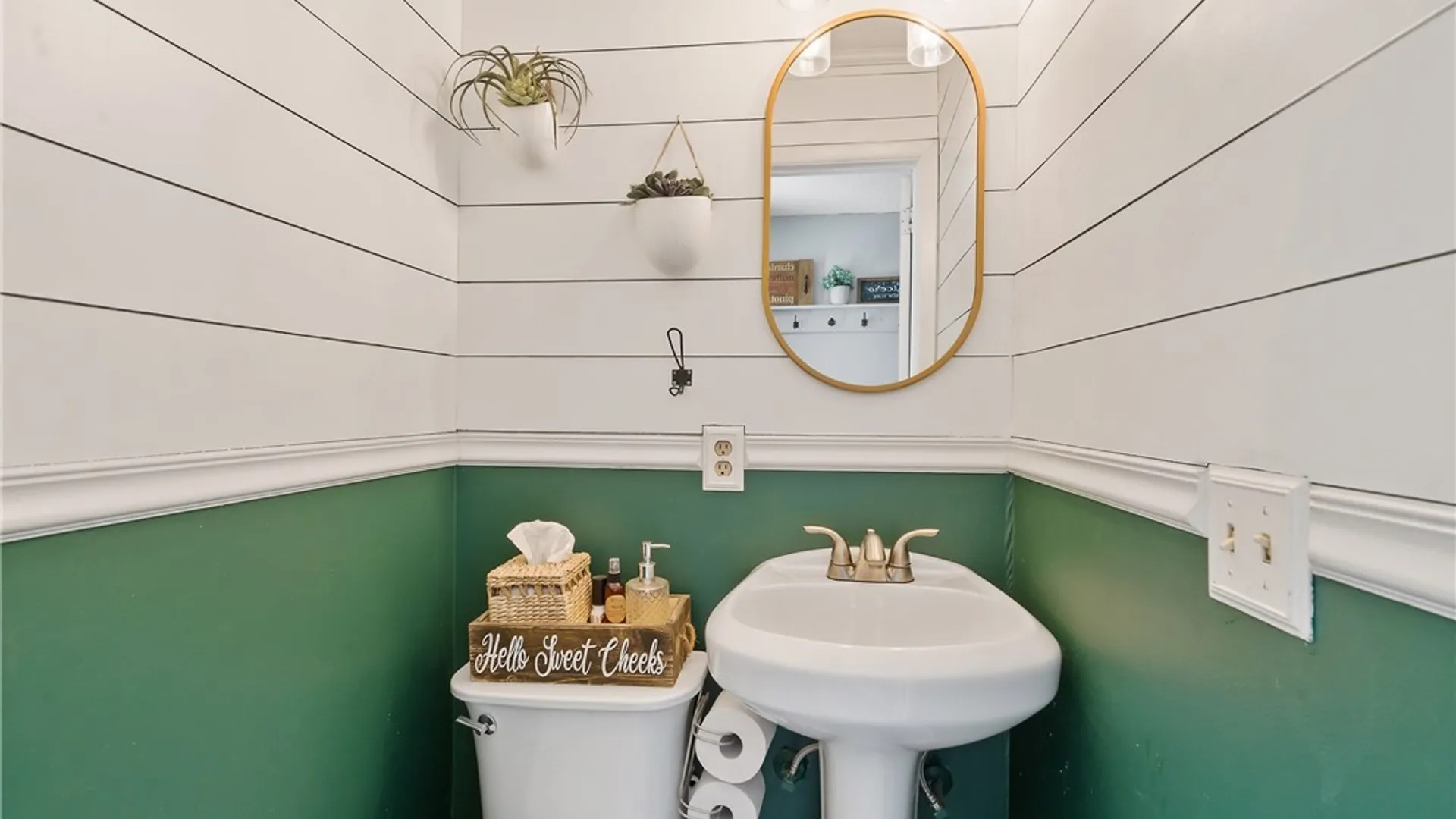 Property at 5550 Taormina Drive, Clay, NY 13041 20