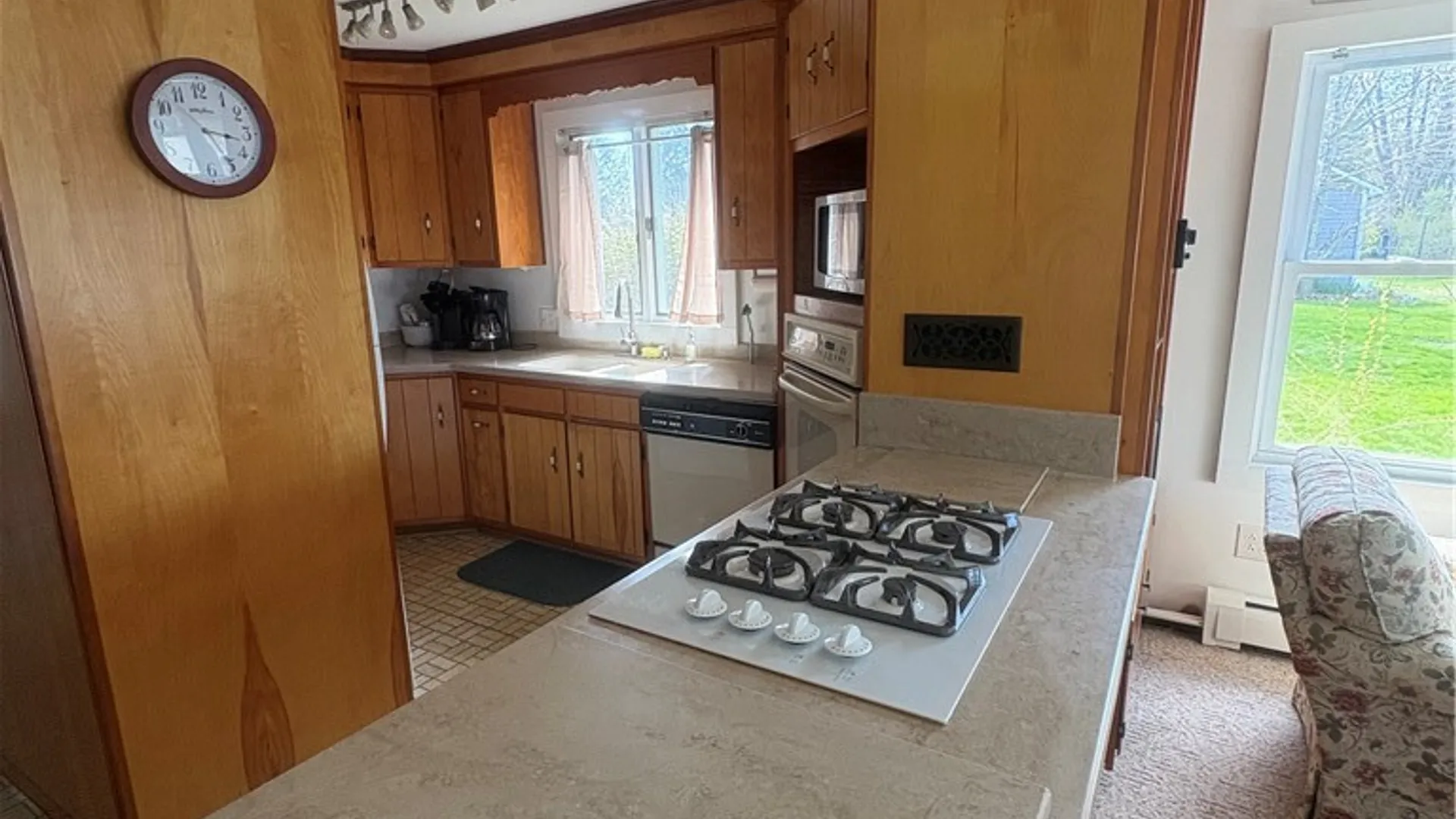 Property at 2187 Lake Road, Ontario, NY 14519 18