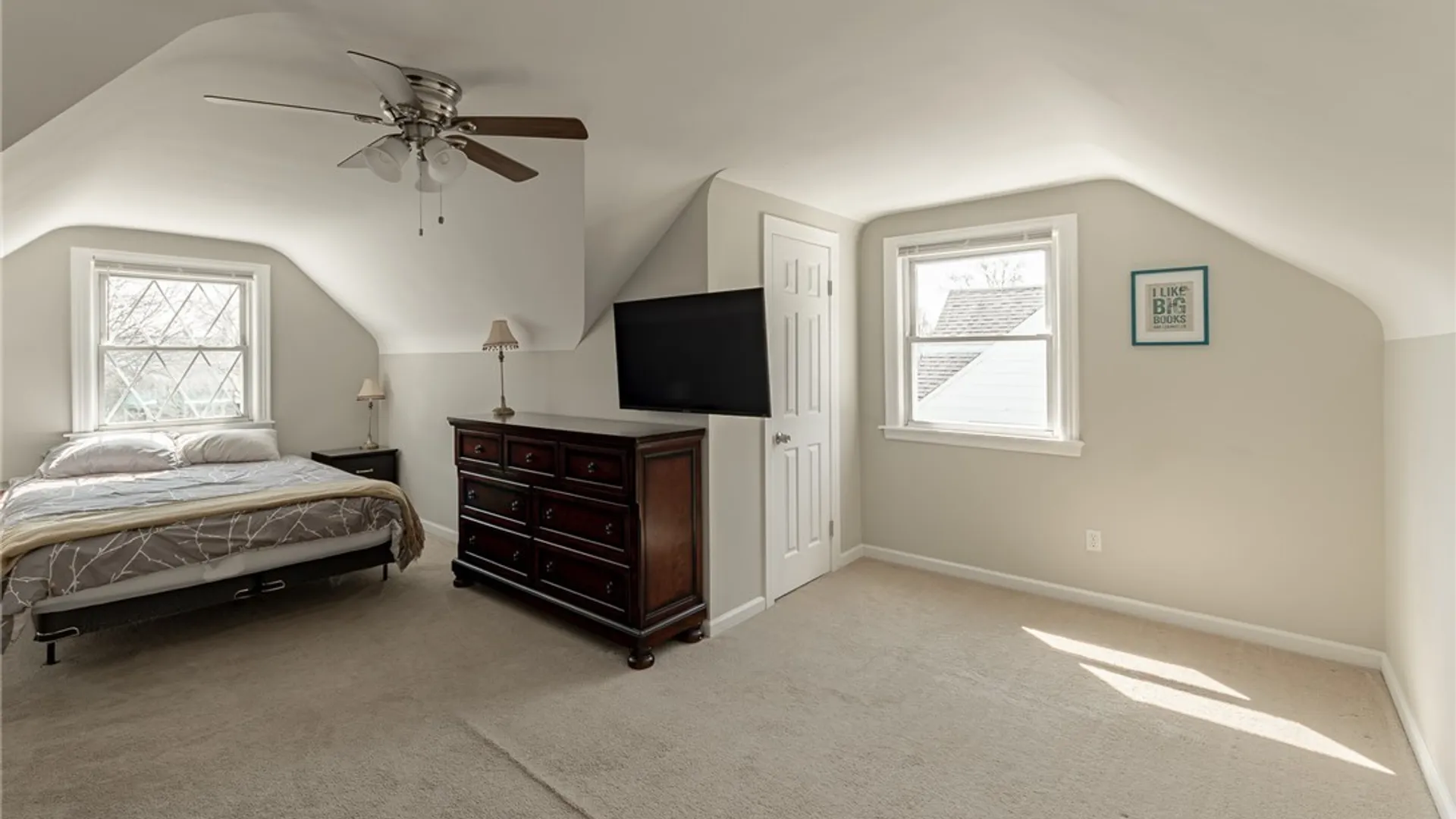 Property at 292 Kirkwood Drive, West Seneca, NY 14224 38