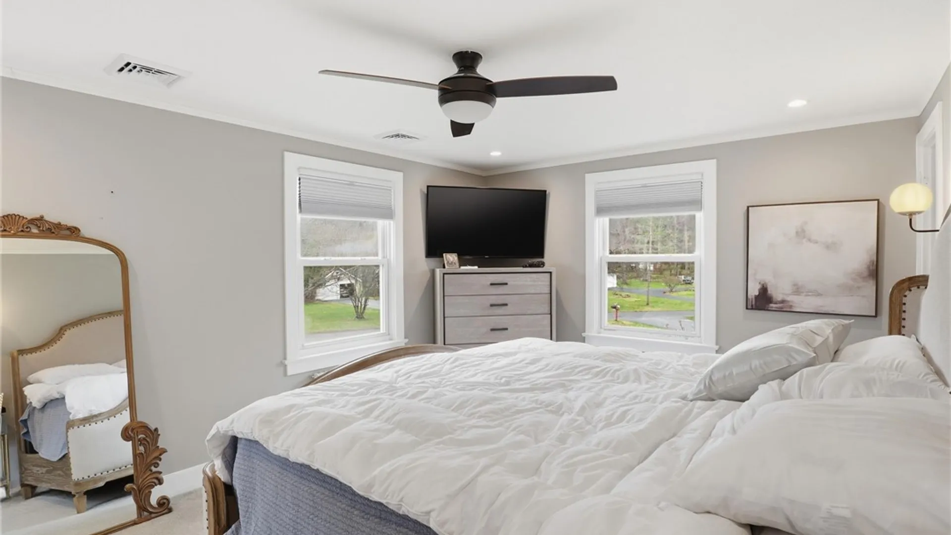 Property at 146 Brook Road, Pittsford, NY 14534 16