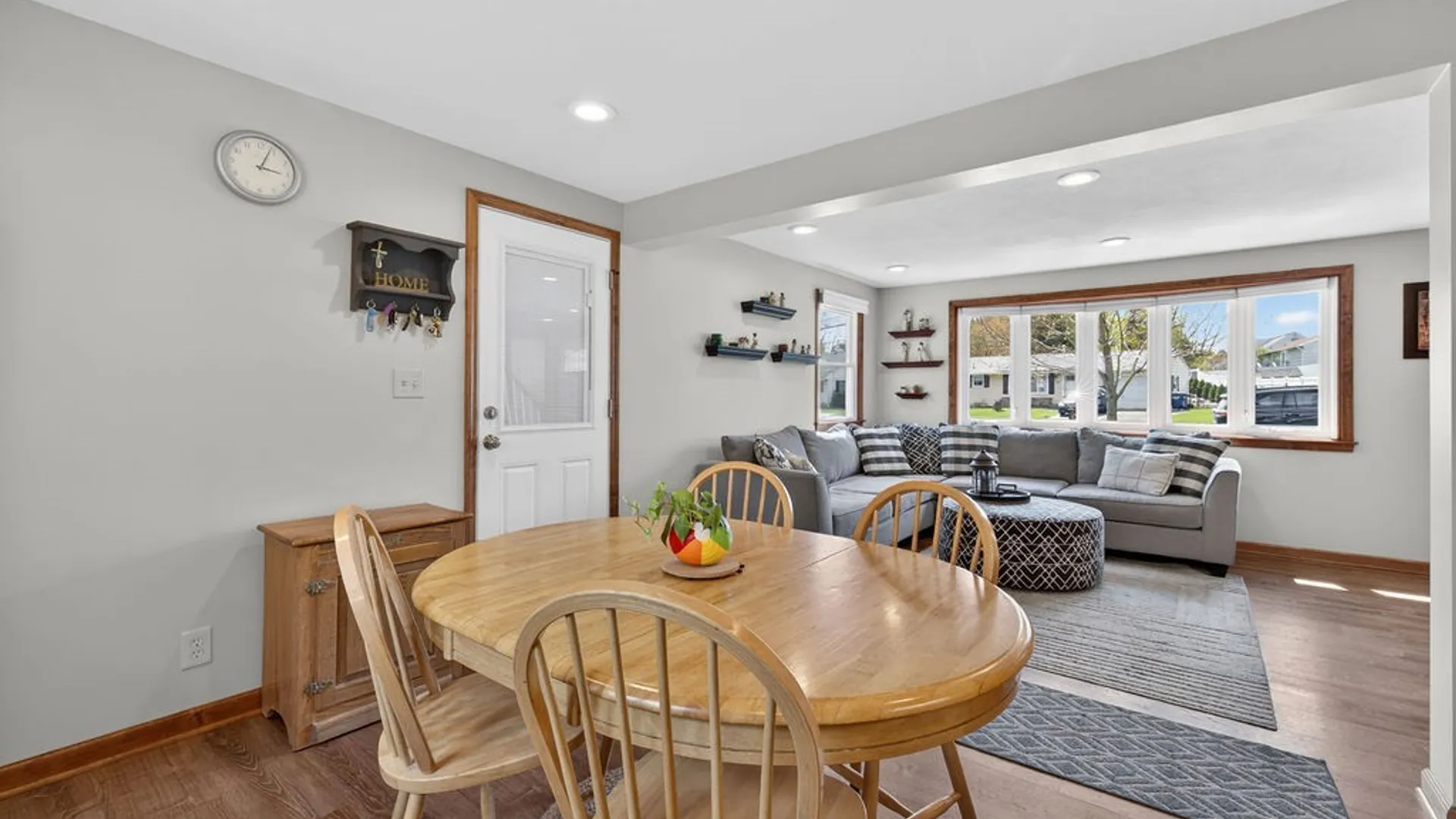 Property at 101 Broadmoor Drive, Camillus, NY 13031 10