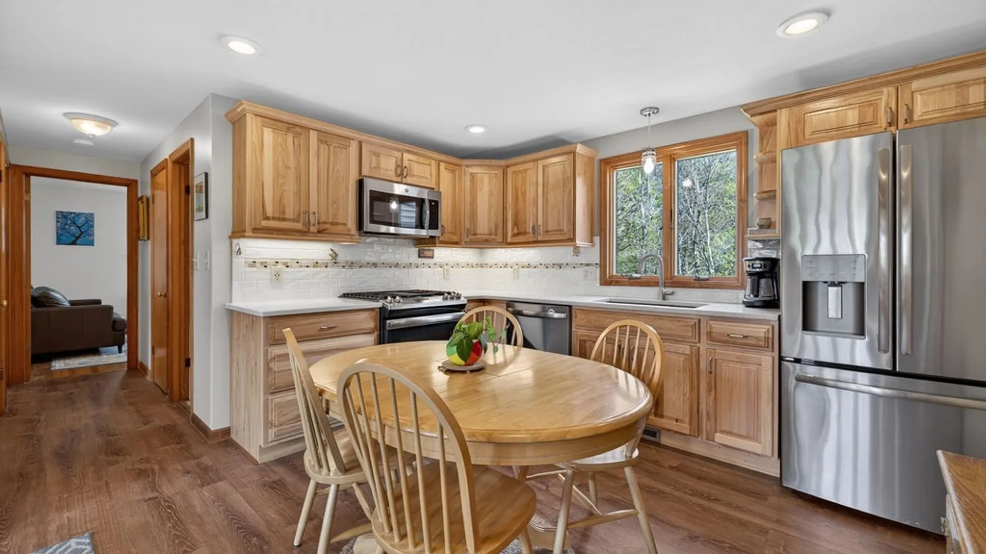 Property at 101 Broadmoor Drive, Camillus, NY 13031 11