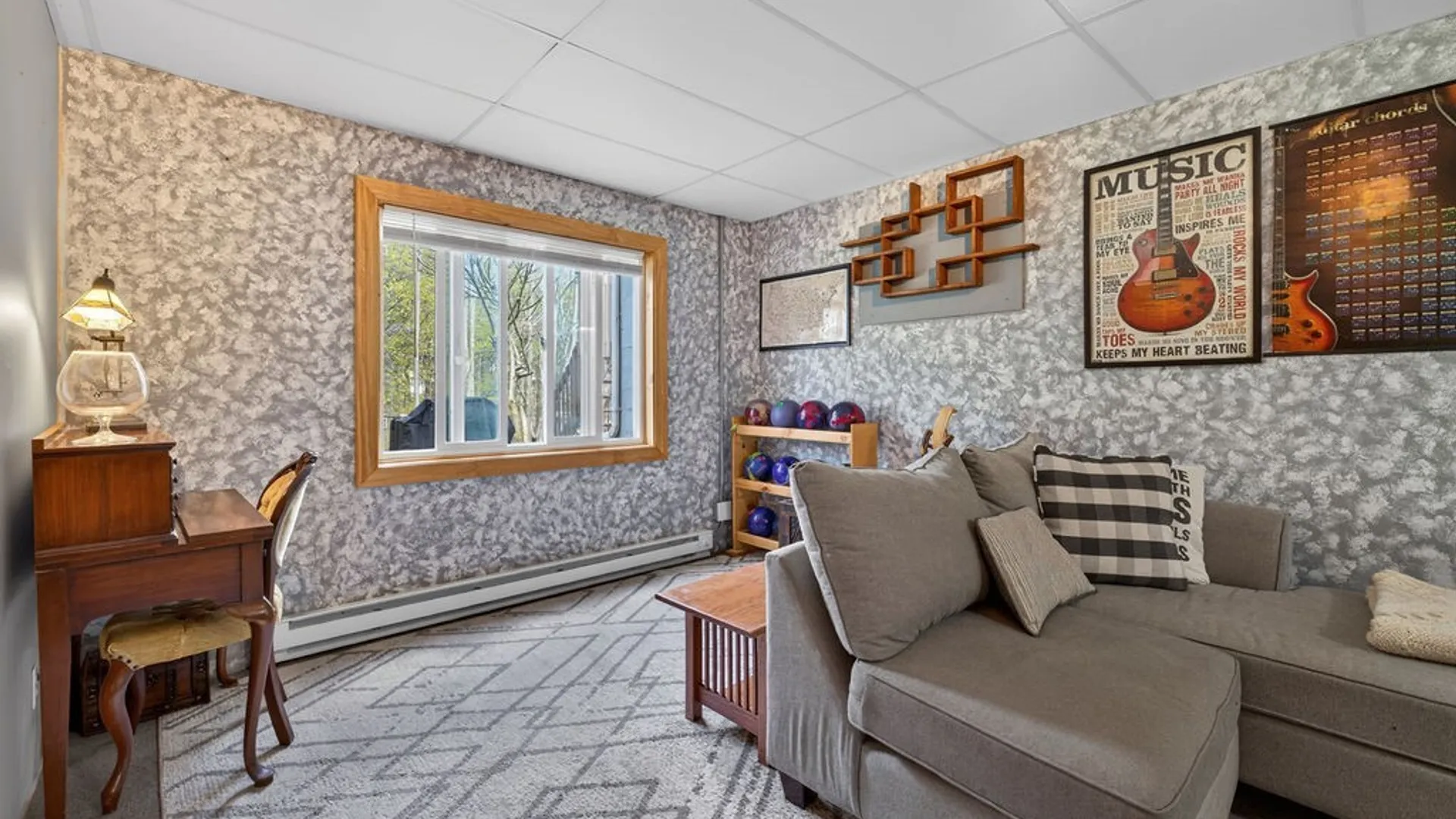 Property at 101 Broadmoor Drive, Camillus, NY 13031 31