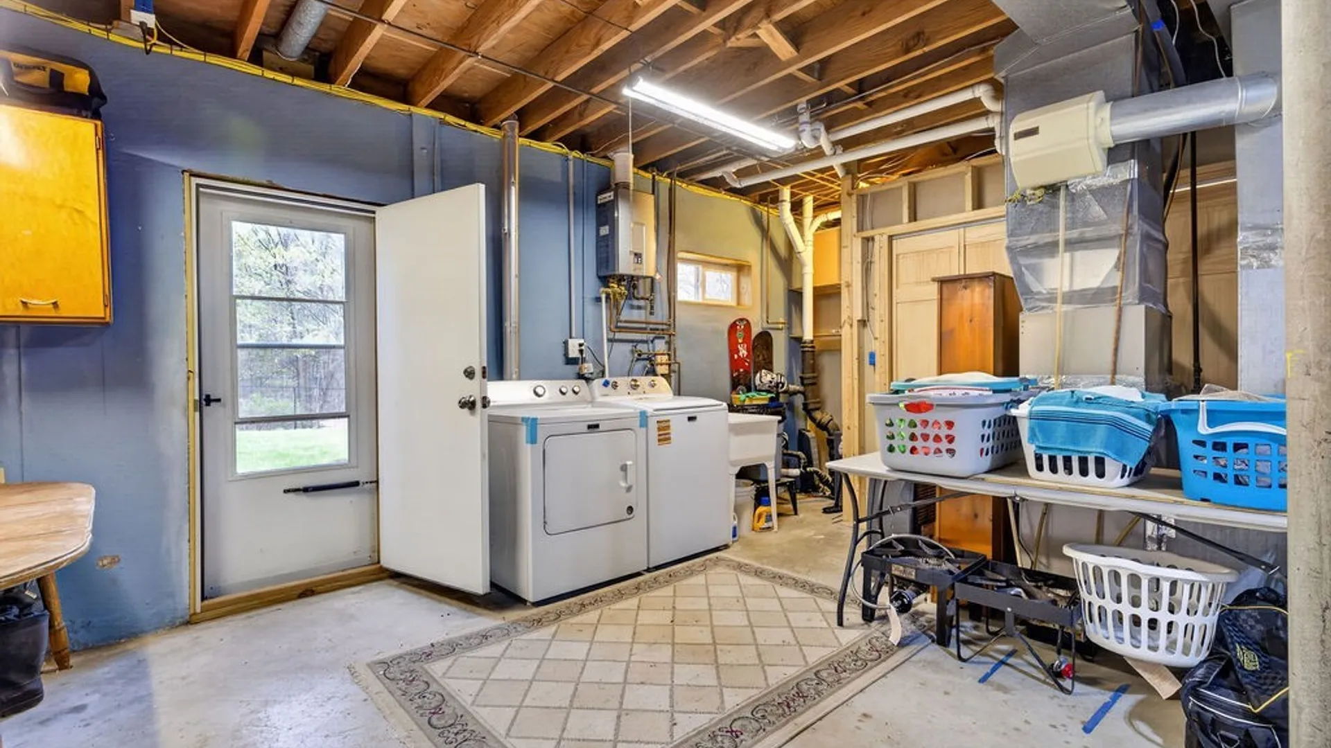 Property at 101 Broadmoor Drive, Camillus, NY 13031 34