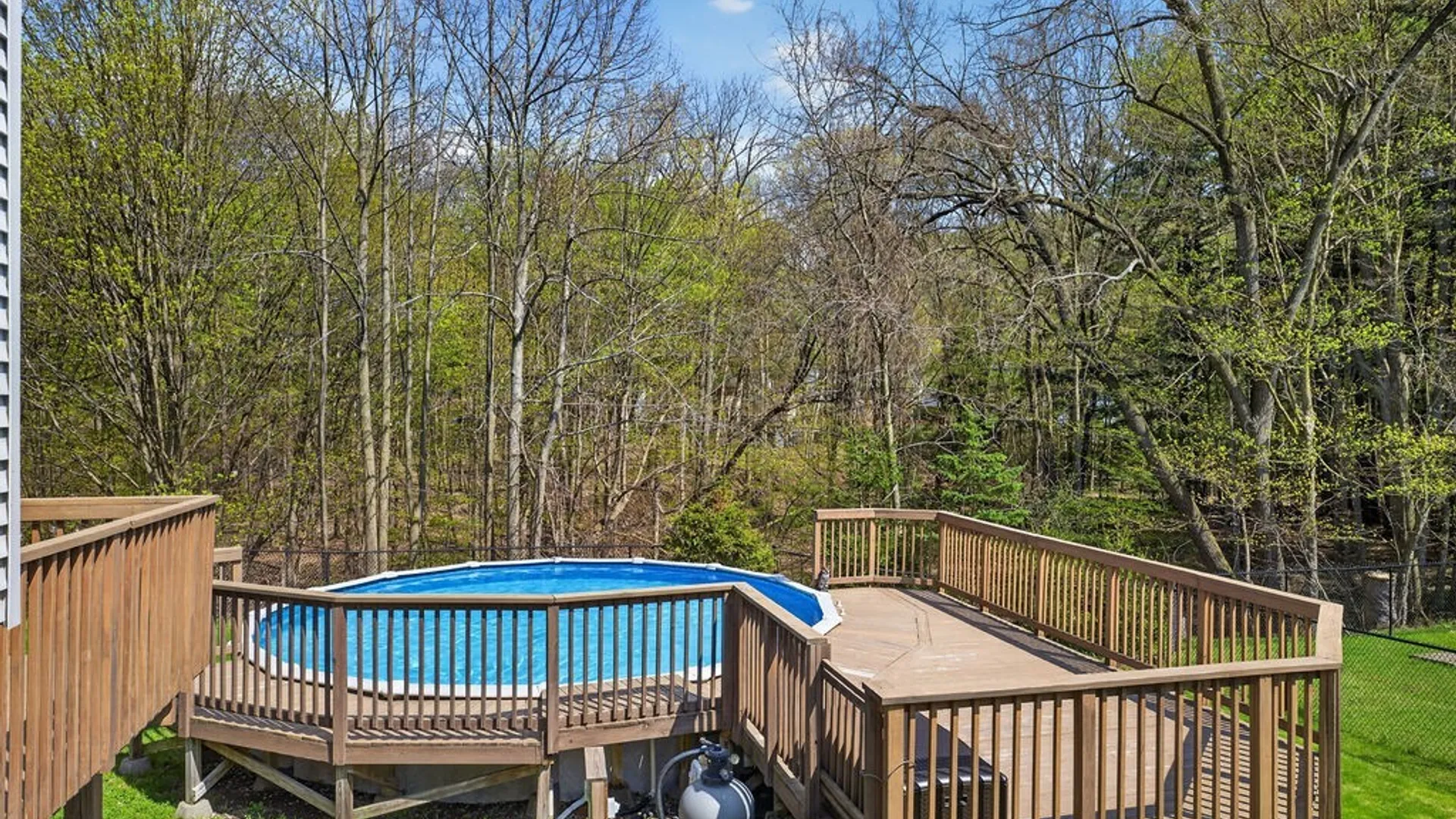 Property at 101 Broadmoor Drive, Camillus, NY 13031 41