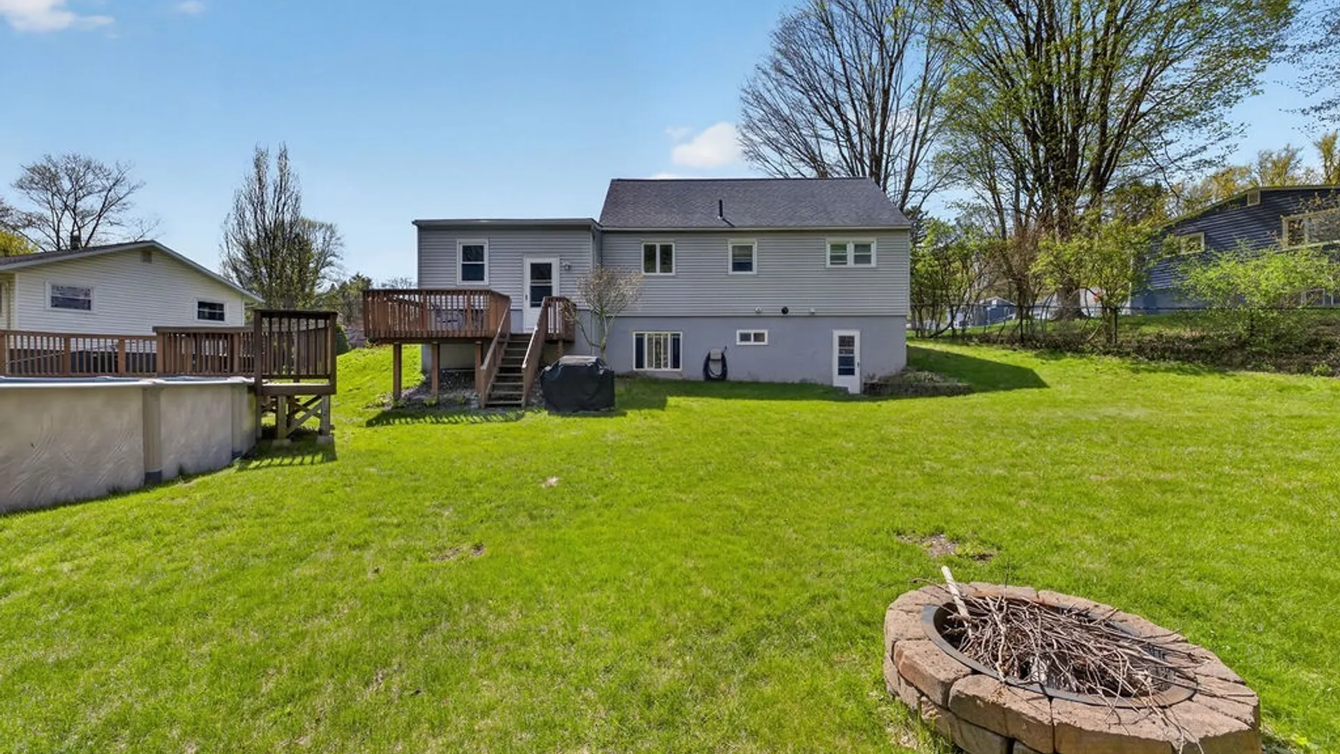 Property at 101 Broadmoor Drive, Camillus, NY 13031 45