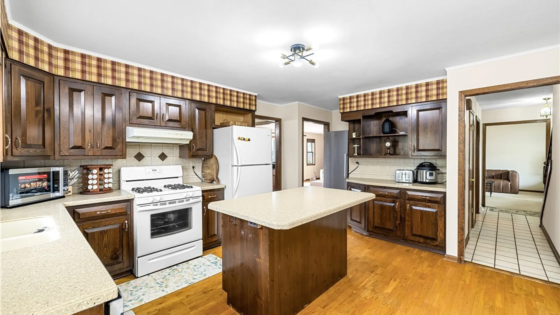 Property at 2002 Tamarack Drive, Rome, NY 13440 13