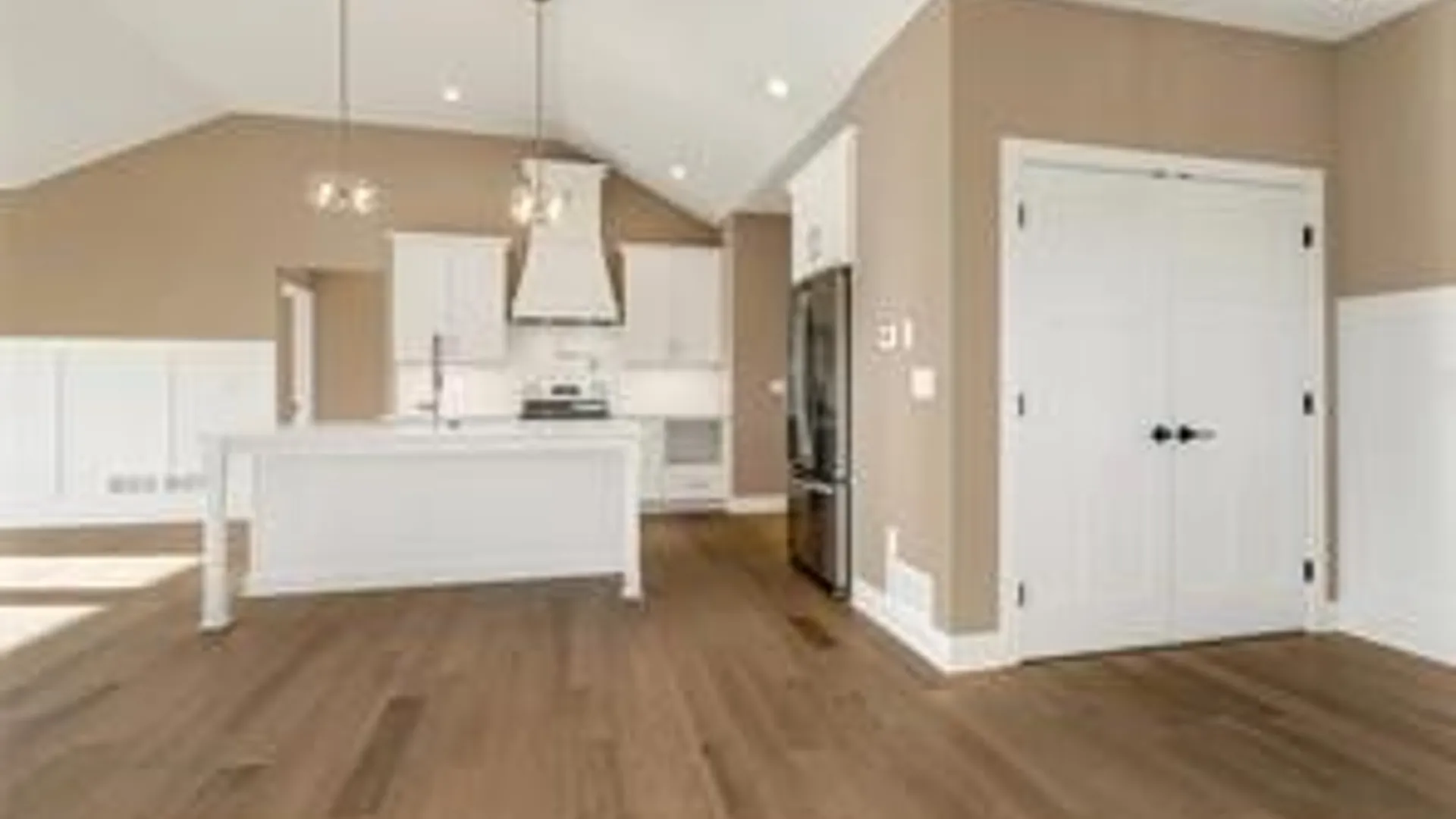 Property at 209 Cos Grande, Brighton, NY 14618 6