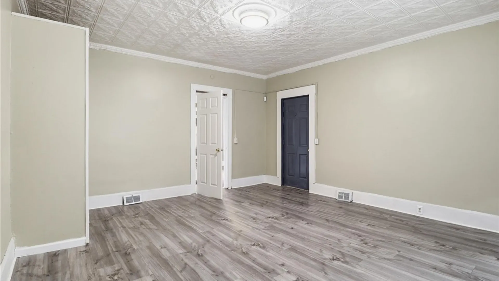 Property at 112 Carter Street, Rochester, NY 14621 2