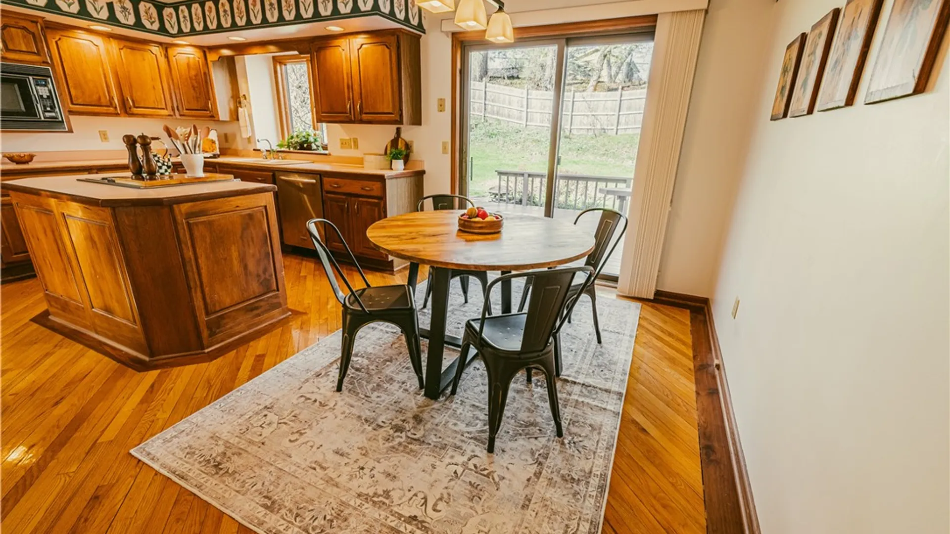 Property at 295 Willow Creek Lane, Irondequoit, NY 14622 11