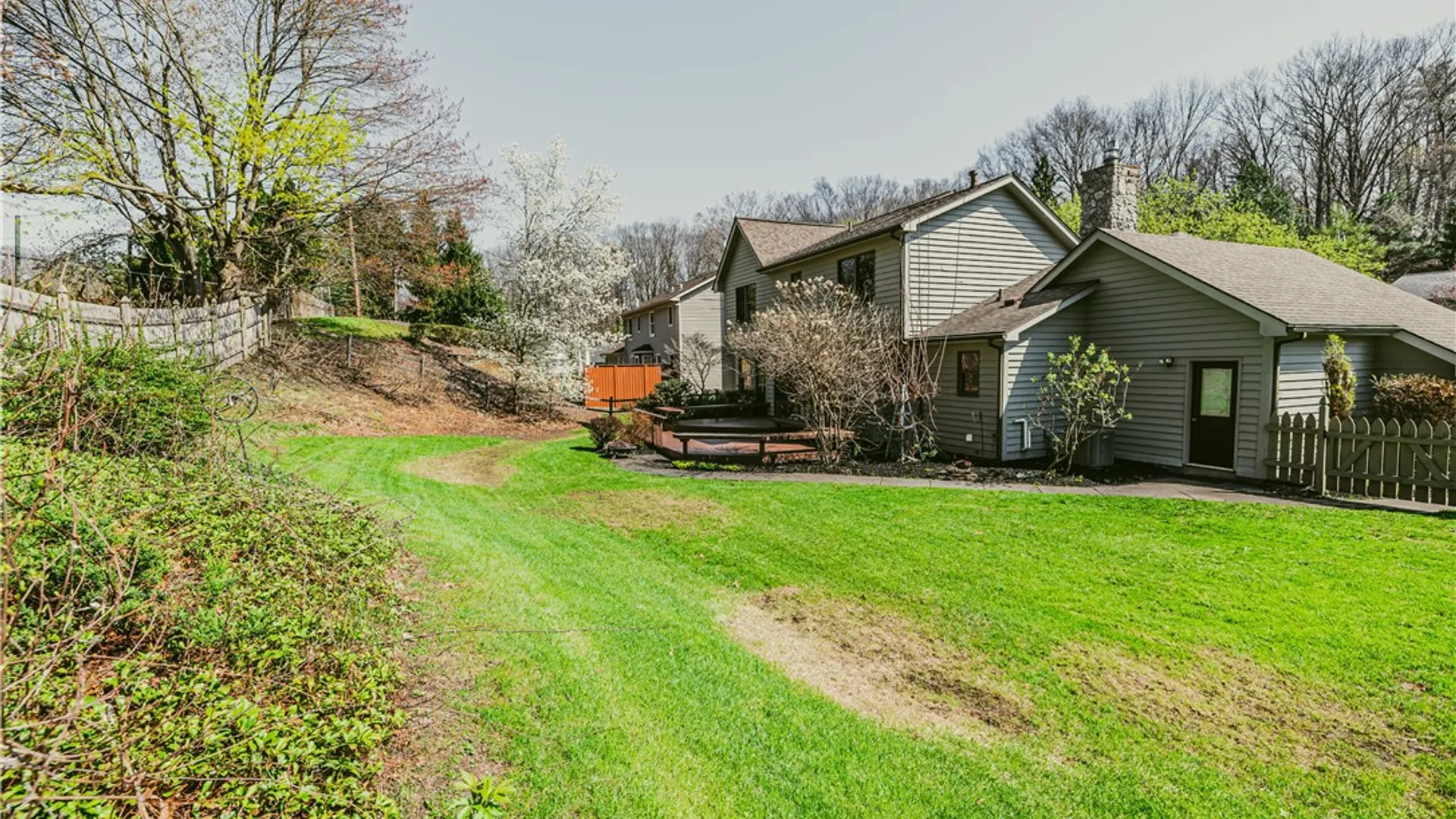 Property at 295 Willow Creek Lane, Irondequoit, NY 14622 32