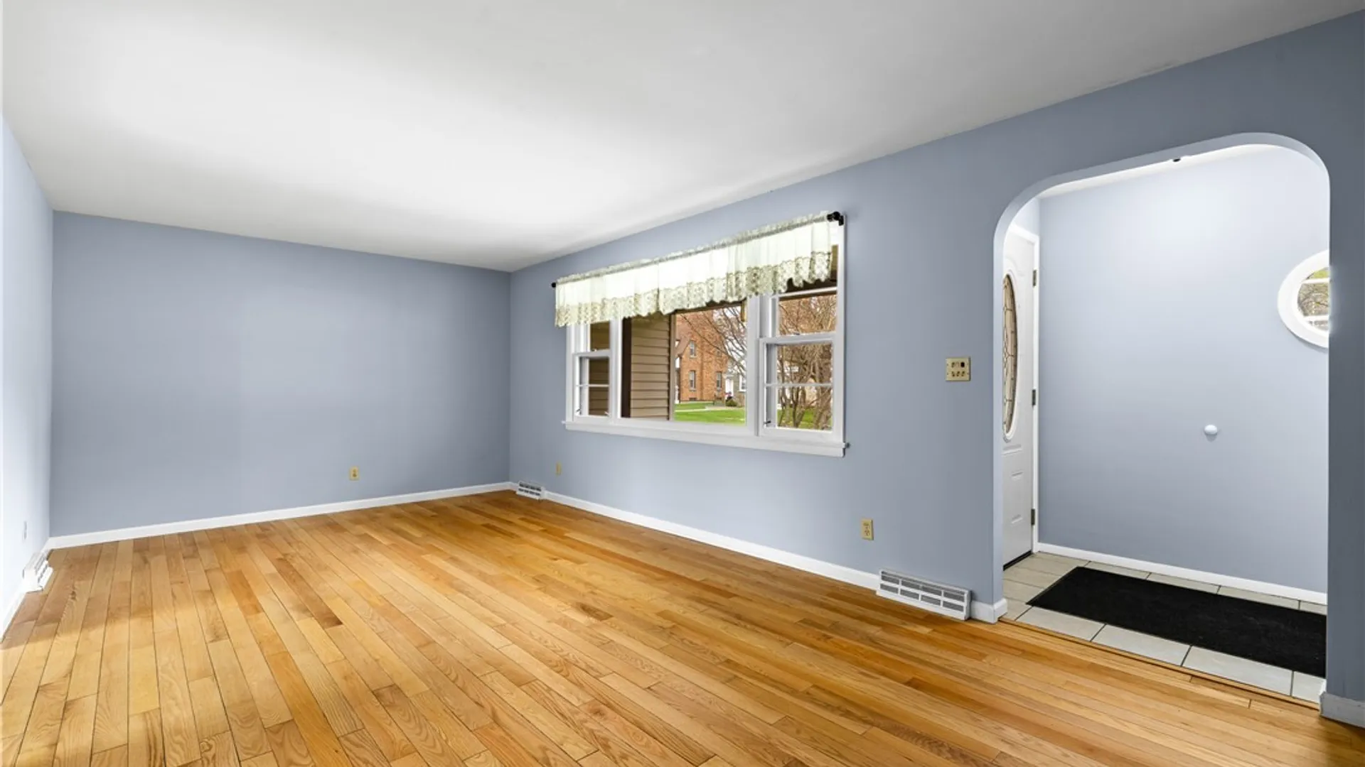 Property at 26 Geer Avenue, Utica, NY 13501 7