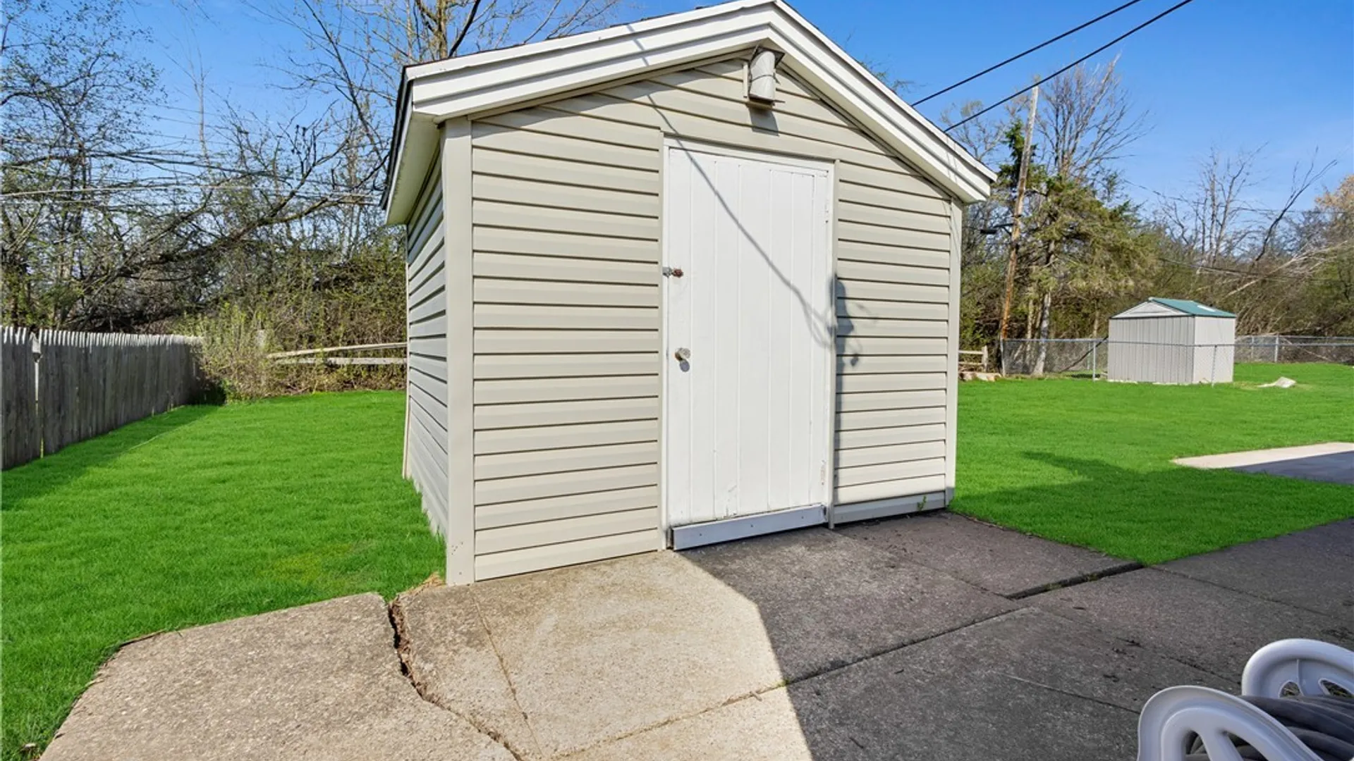 Property at 468 Campus Dr, Amherst, NY 14226 11