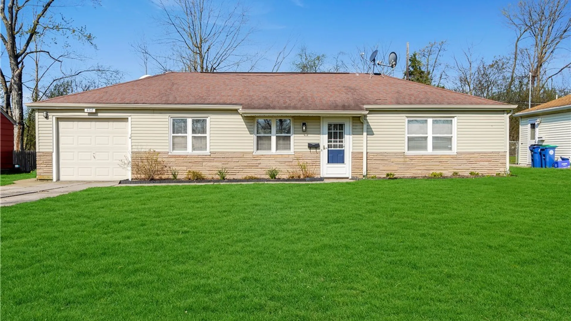 Property at 468 Campus Dr, Amherst, NY 14226 2