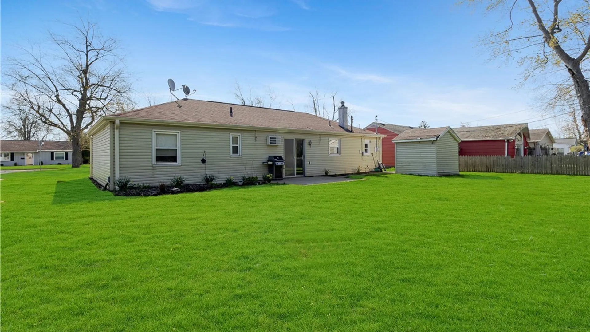 Property at 468 Campus Dr, Amherst, NY 14226 8