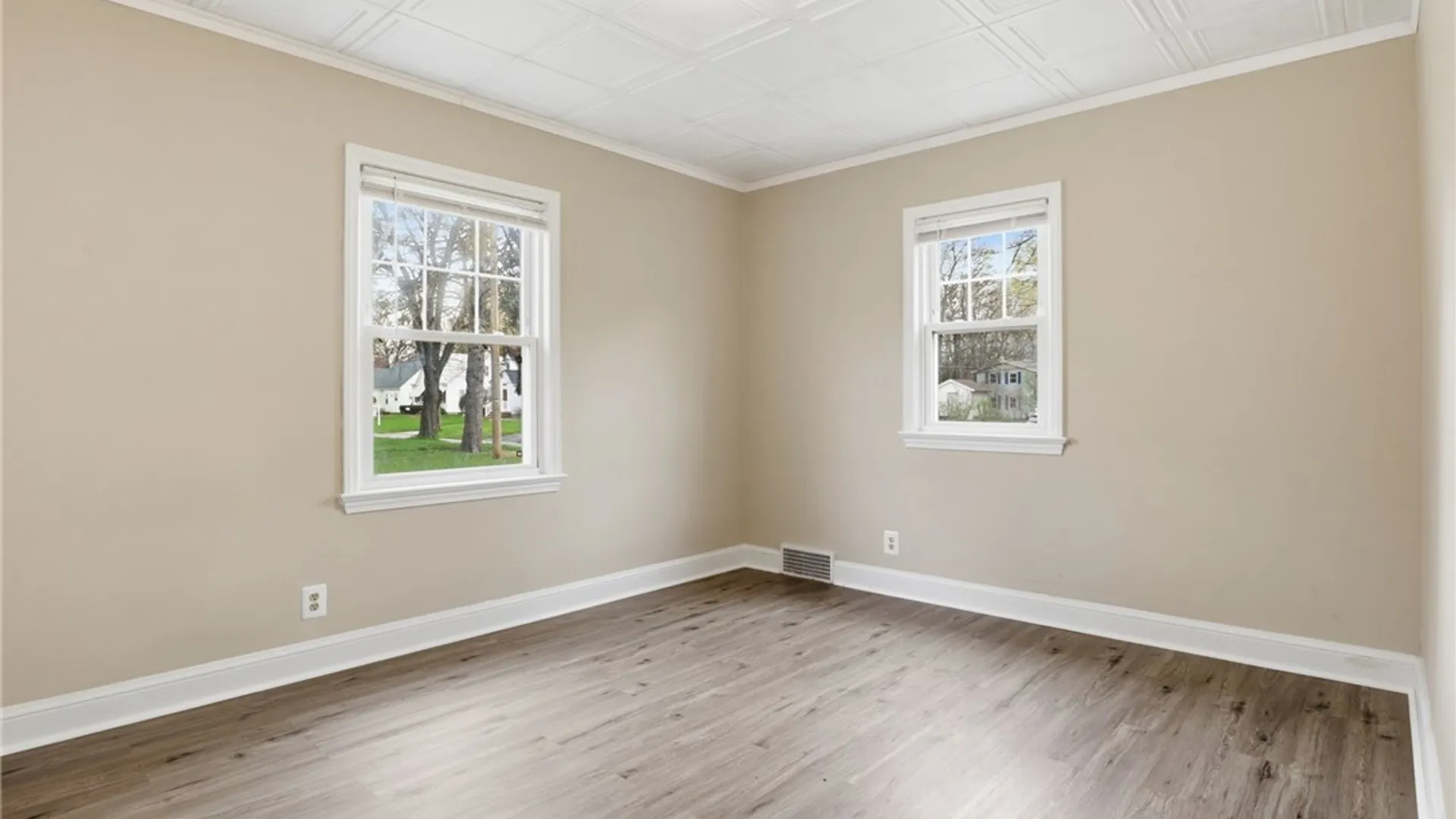 Property at 106 Stonecliff Drive, Greece, NY 14616 16