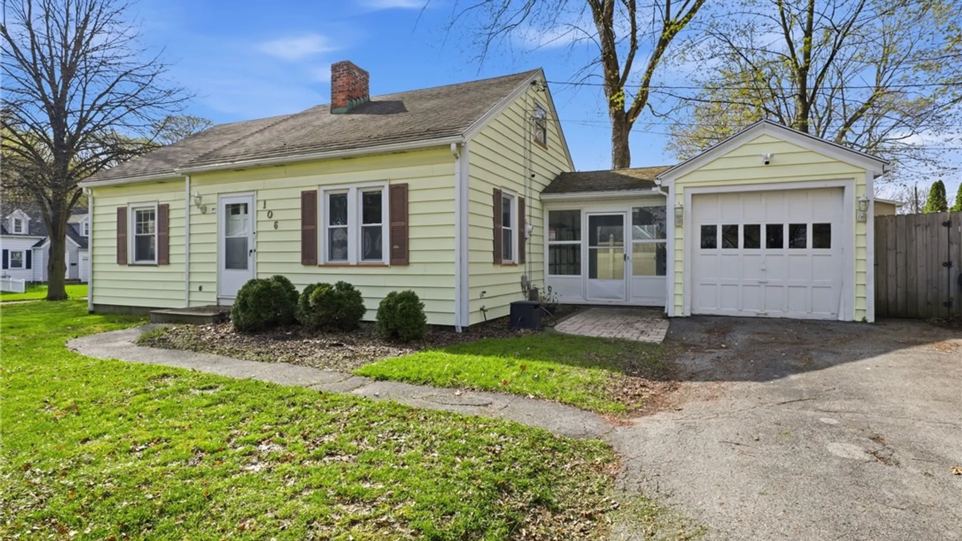 Property at 106 Stonecliff Drive, Greece, NY 14616 2