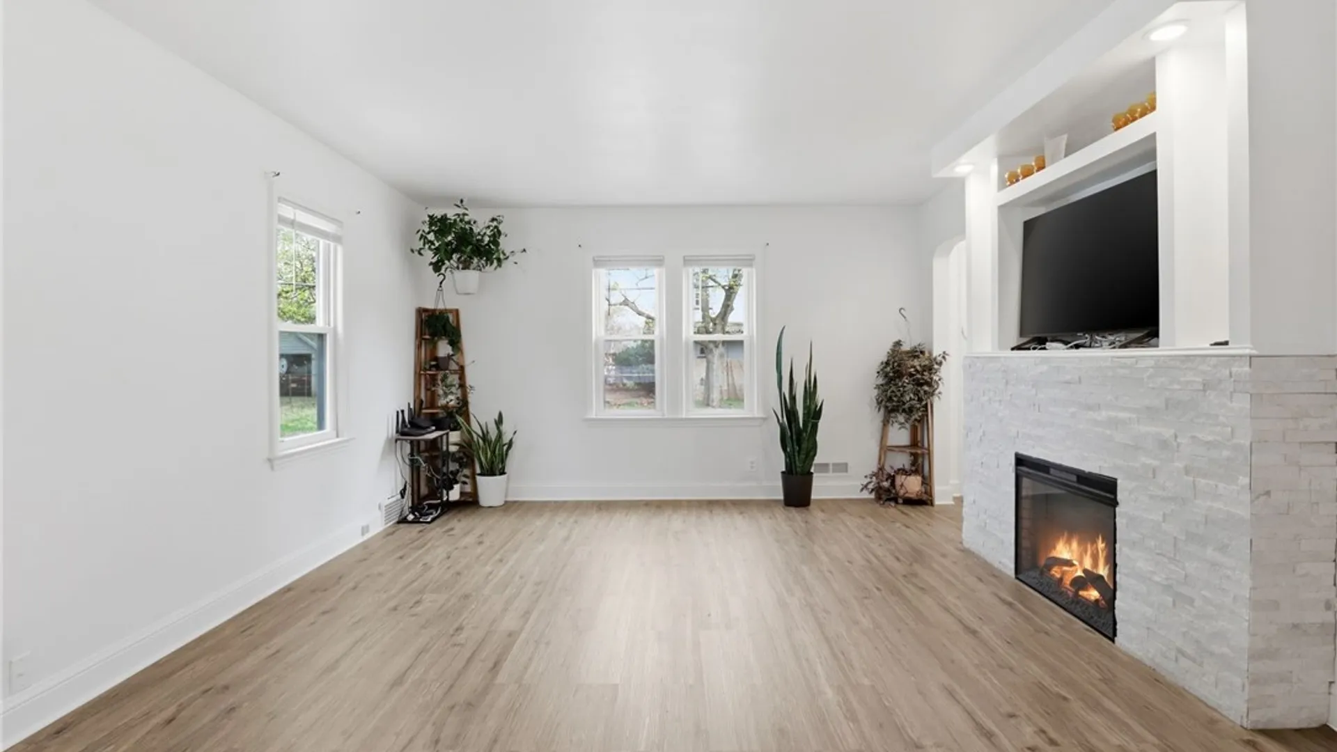 Property at 106 Stonecliff Drive, Greece, NY 14616 9