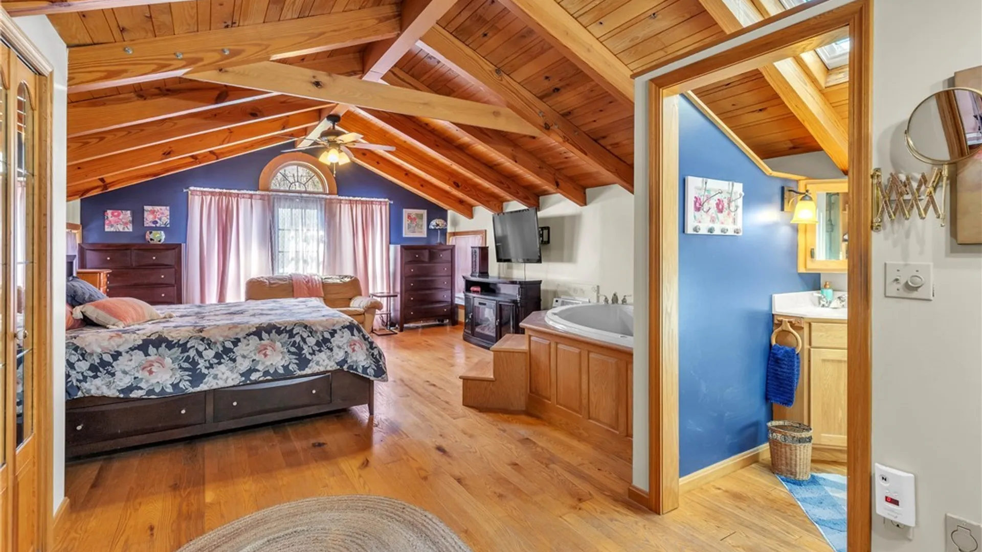 Property at 5458 Murphy Road, Lockport Town, NY 14094 9