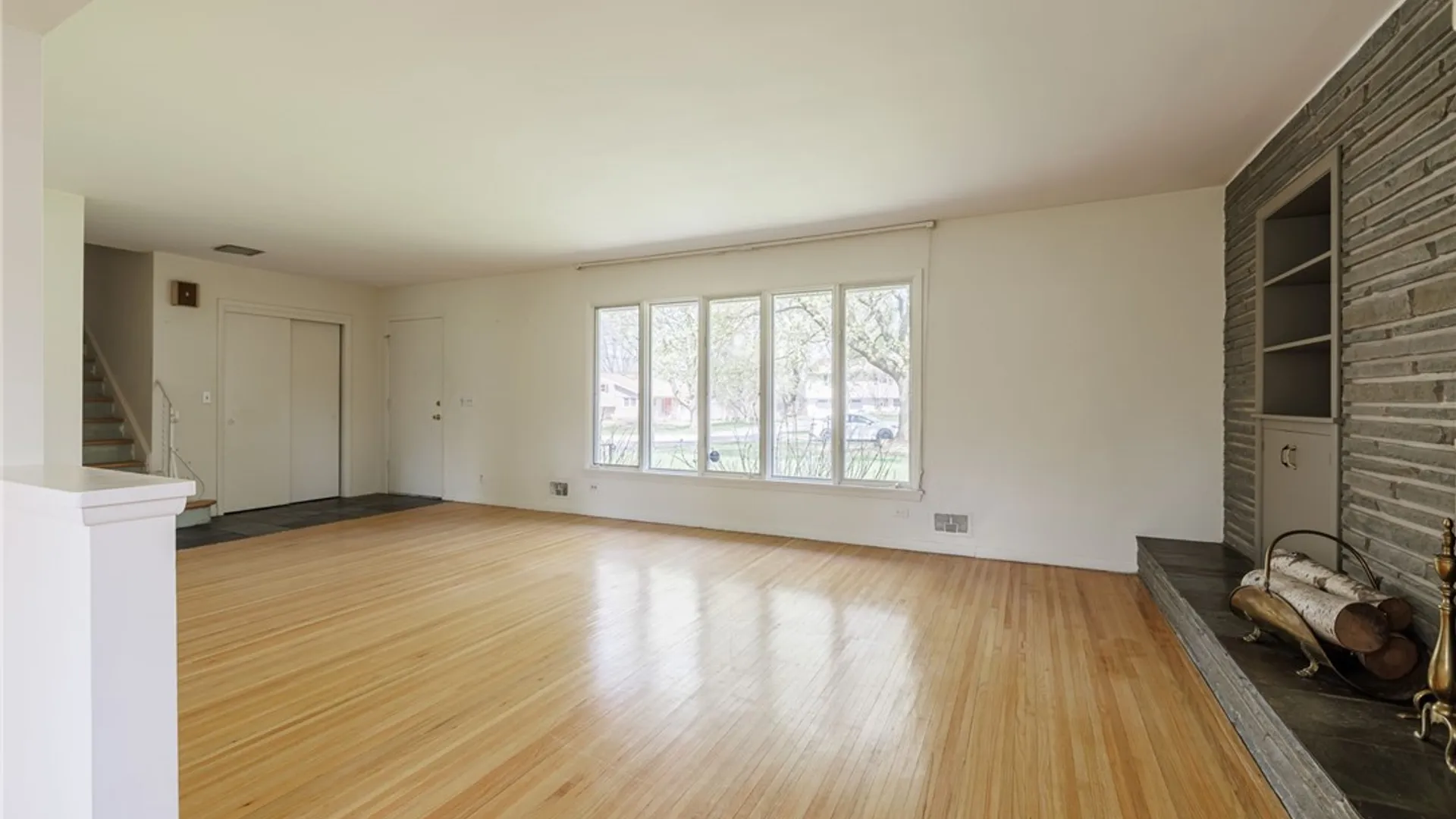 Property at 290 Dunrovin Lane, Brighton, NY 14618 7