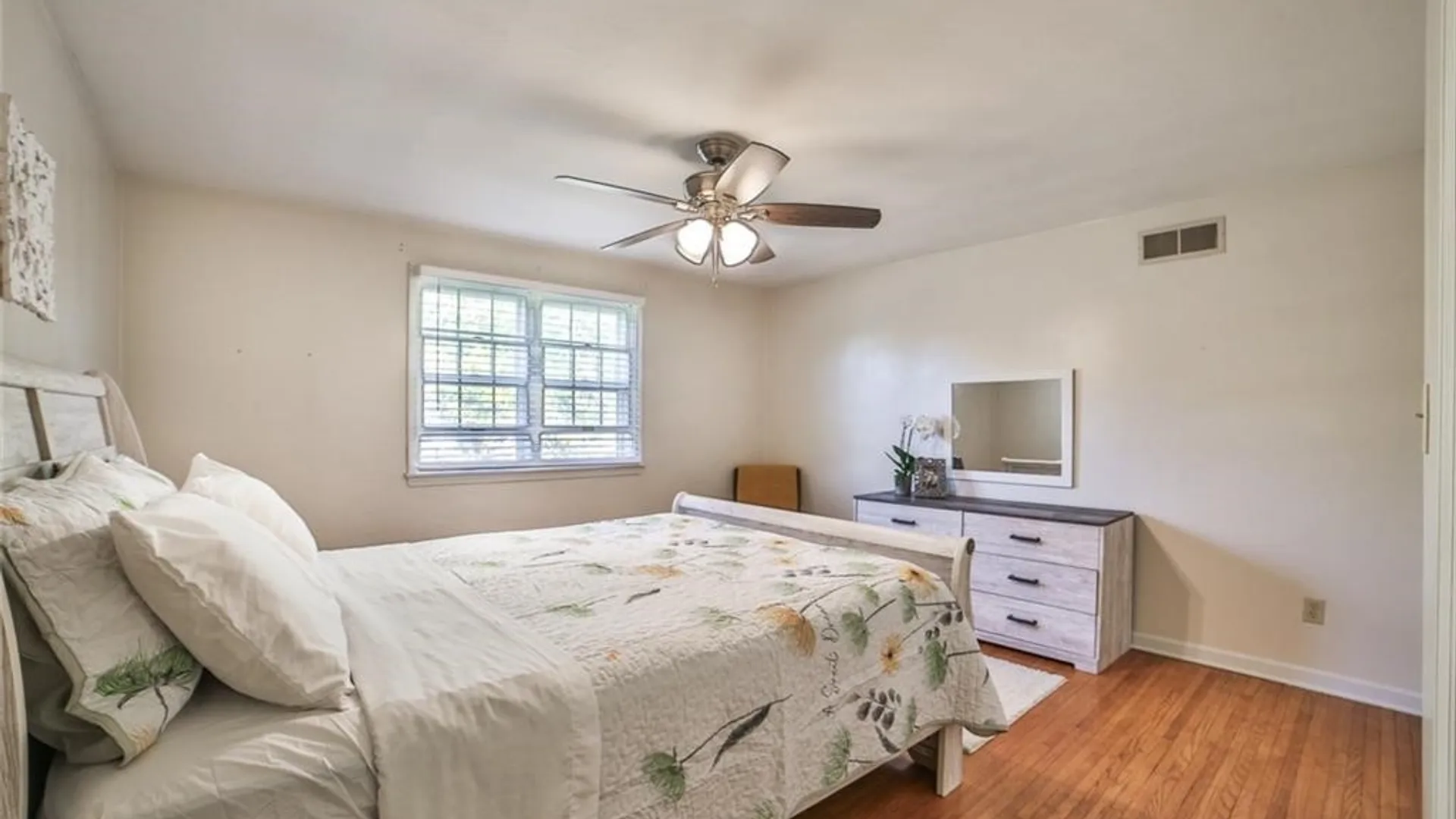 Property at 563 Lockport Street, Porter, NY 14174 44