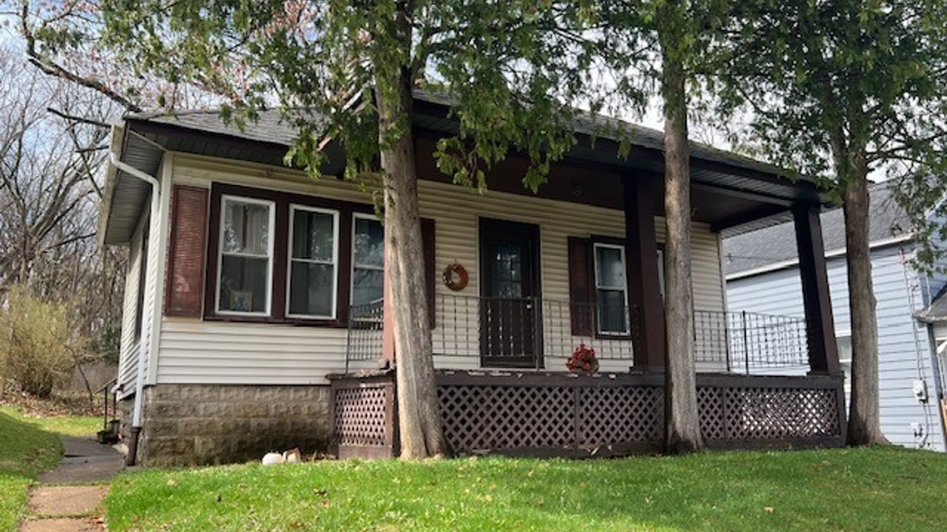 Property at 36 Ballantyne Brae, Utica, NY 13501 3