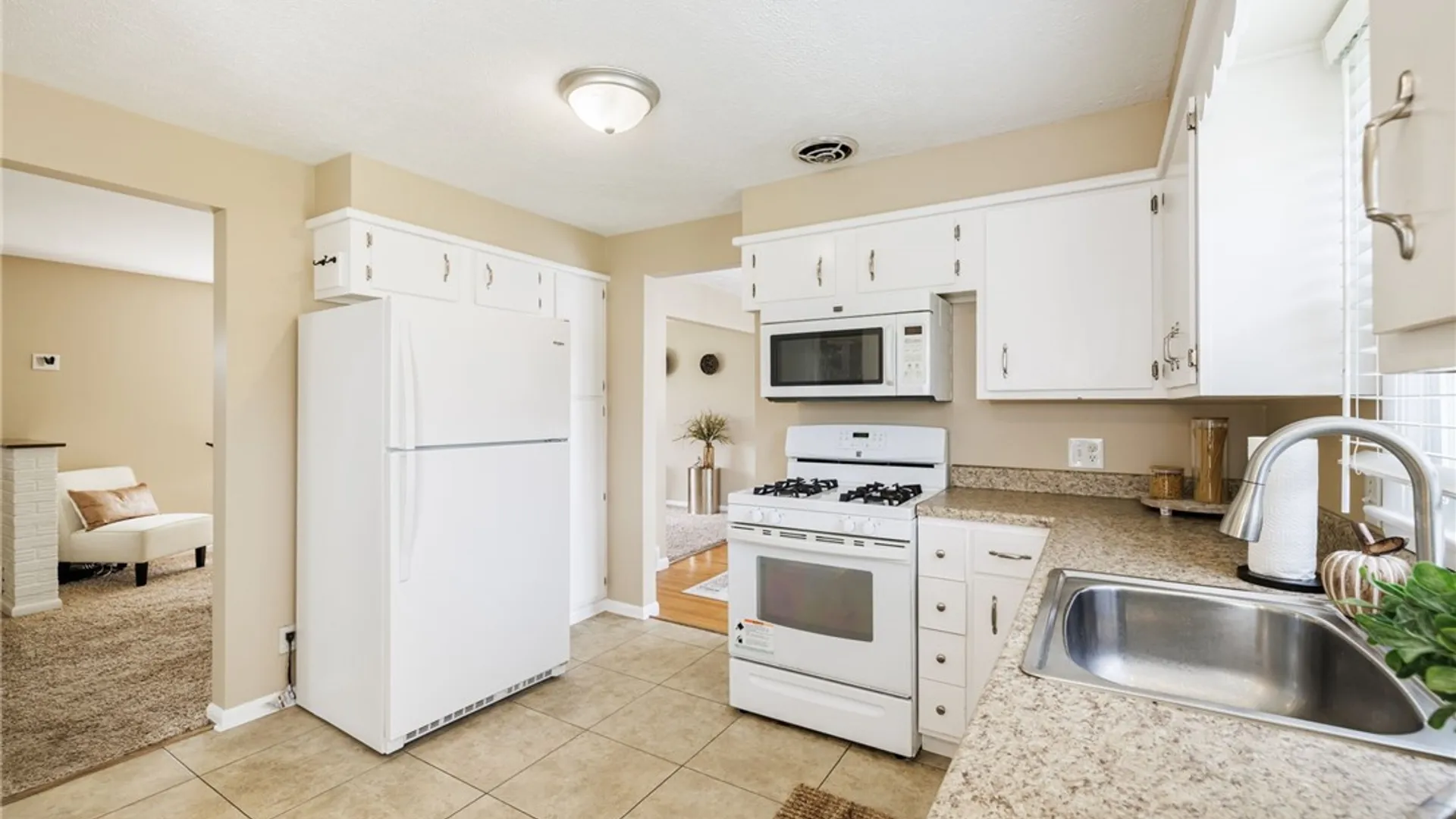 Property at 188 Vinedale Avenue, Irondequoit, NY 14622 11