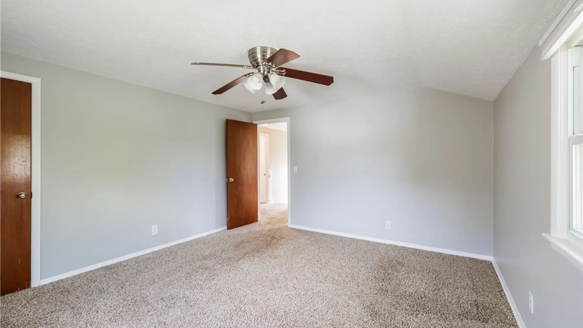 Property at 188 Vinedale Avenue, Irondequoit, NY 14622 13