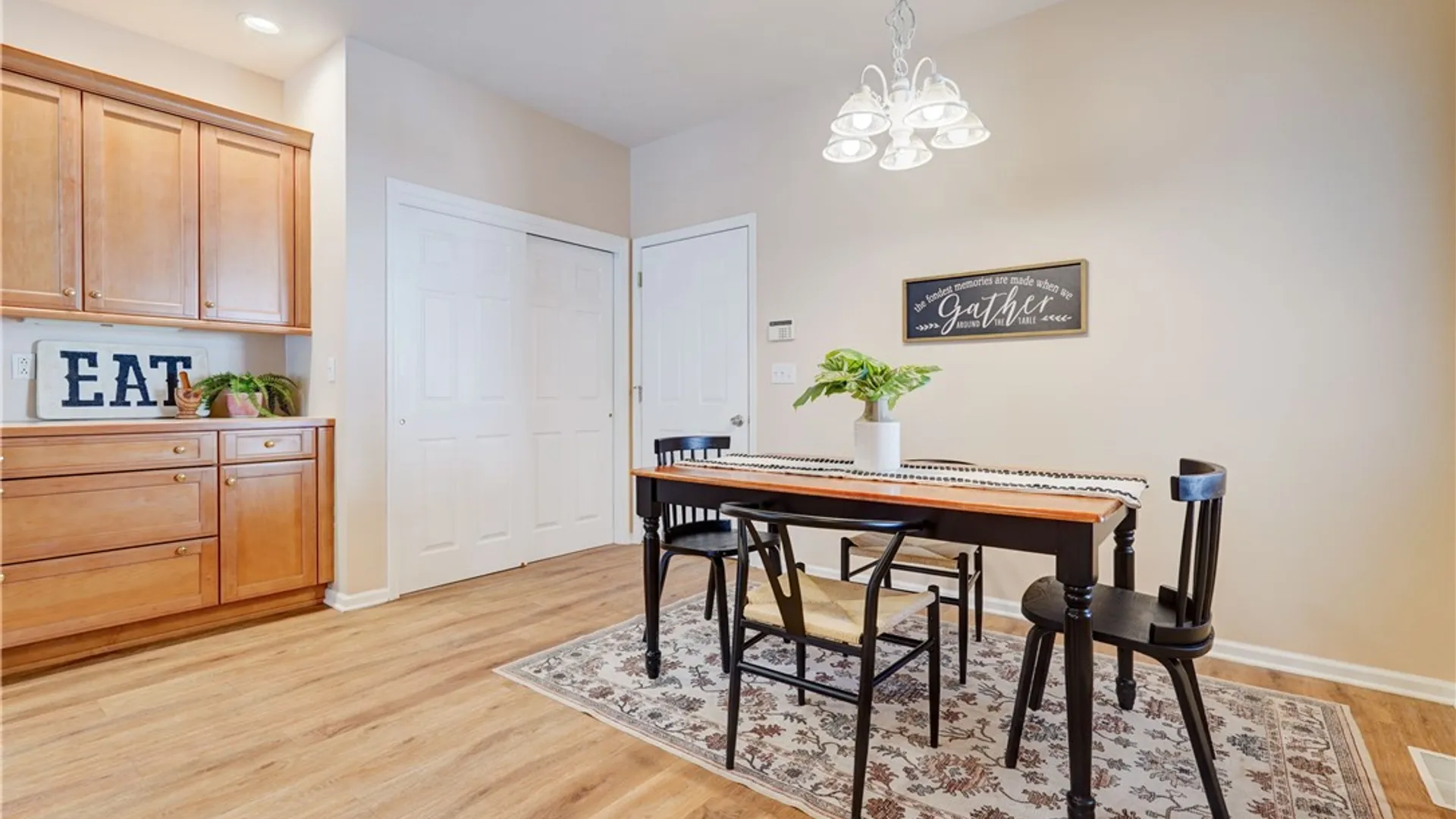 Property at 27 Granite Drive, Perinton, NY 14526 4