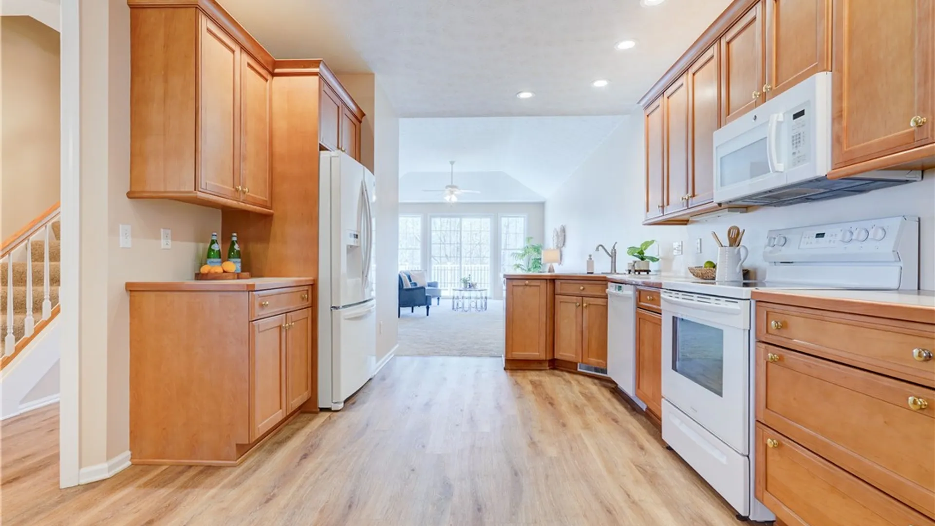 Property at 27 Granite Drive, Perinton, NY 14526 5