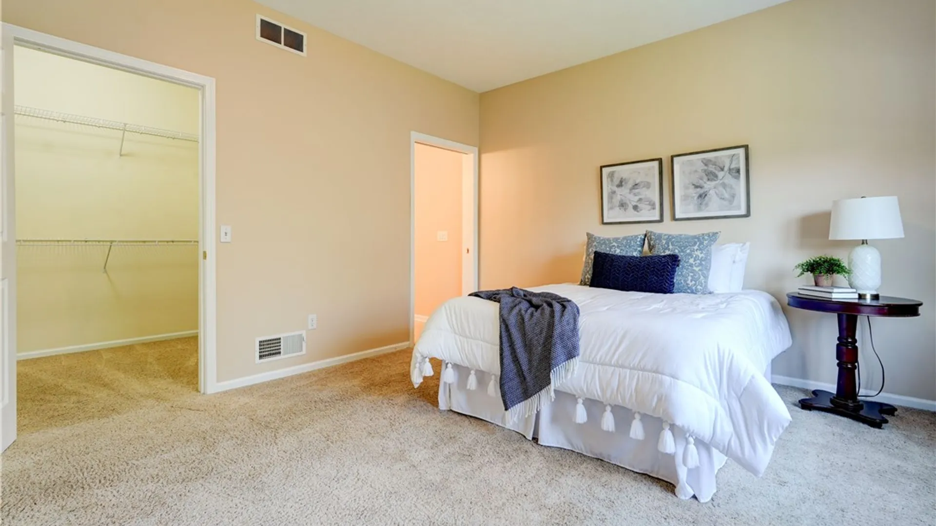 Property at 27 Granite Drive, Perinton, NY 14526 8