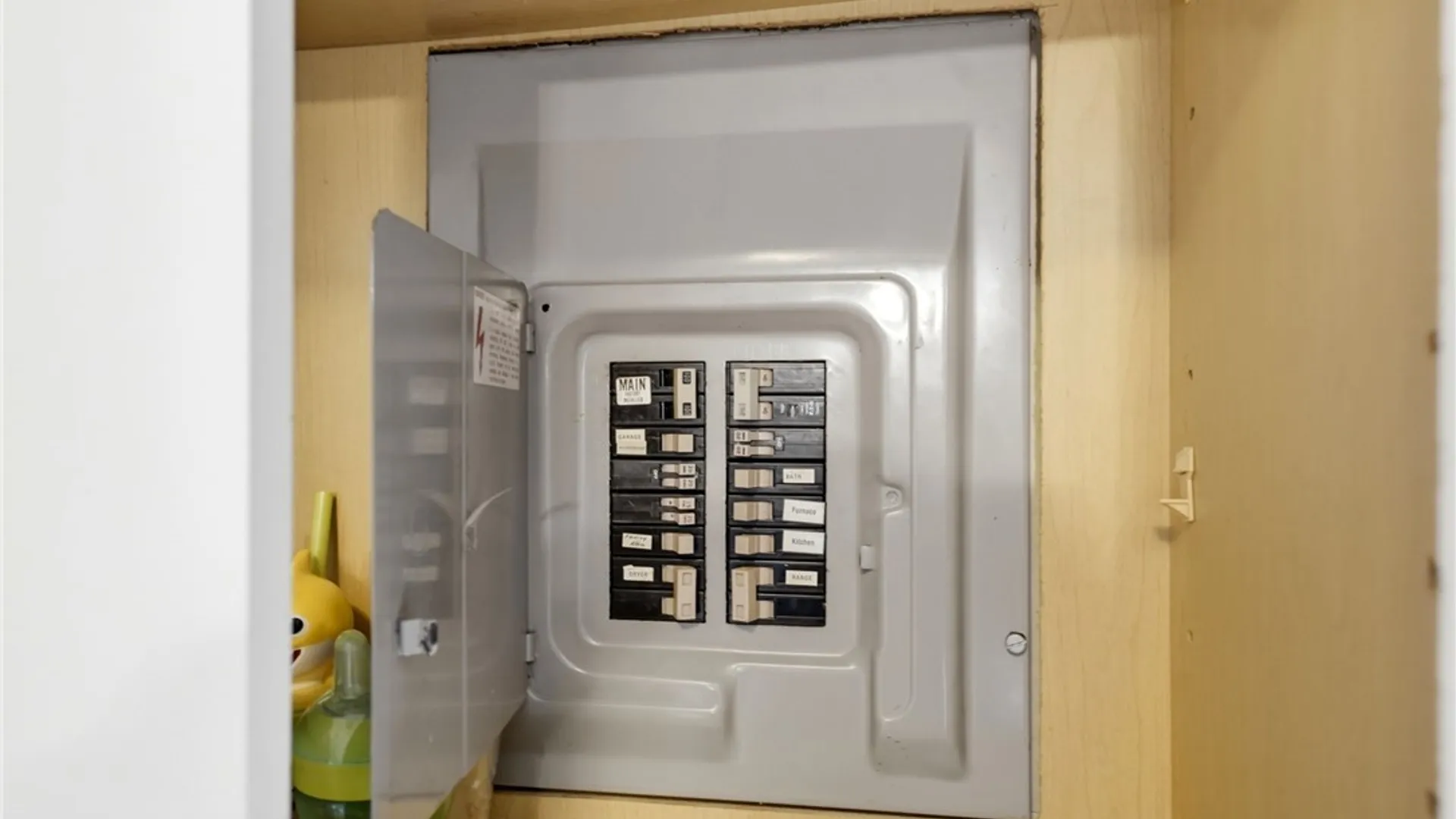 Property at 24 Monica Road, Grand Island, NY 14072 27